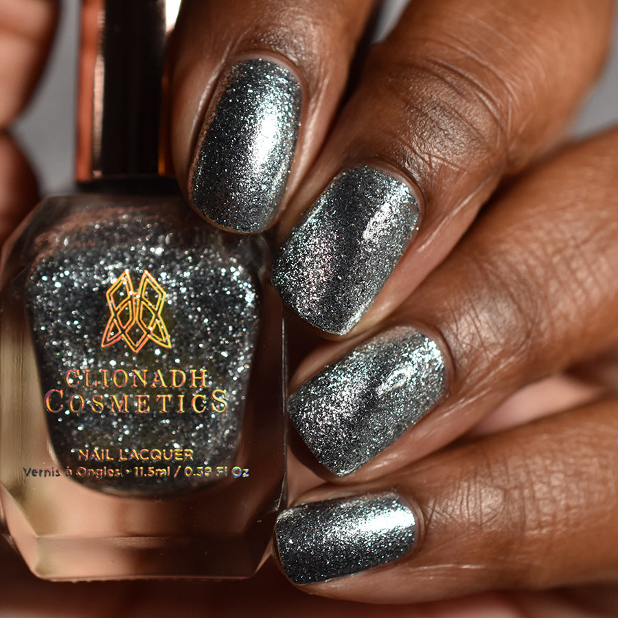 Broken Mirror Nail Polish - Metallic Chrome Nail Lacquer for Women - Long Lasting & High Shine - Perfect for Parties, Weddings & Special Occasions