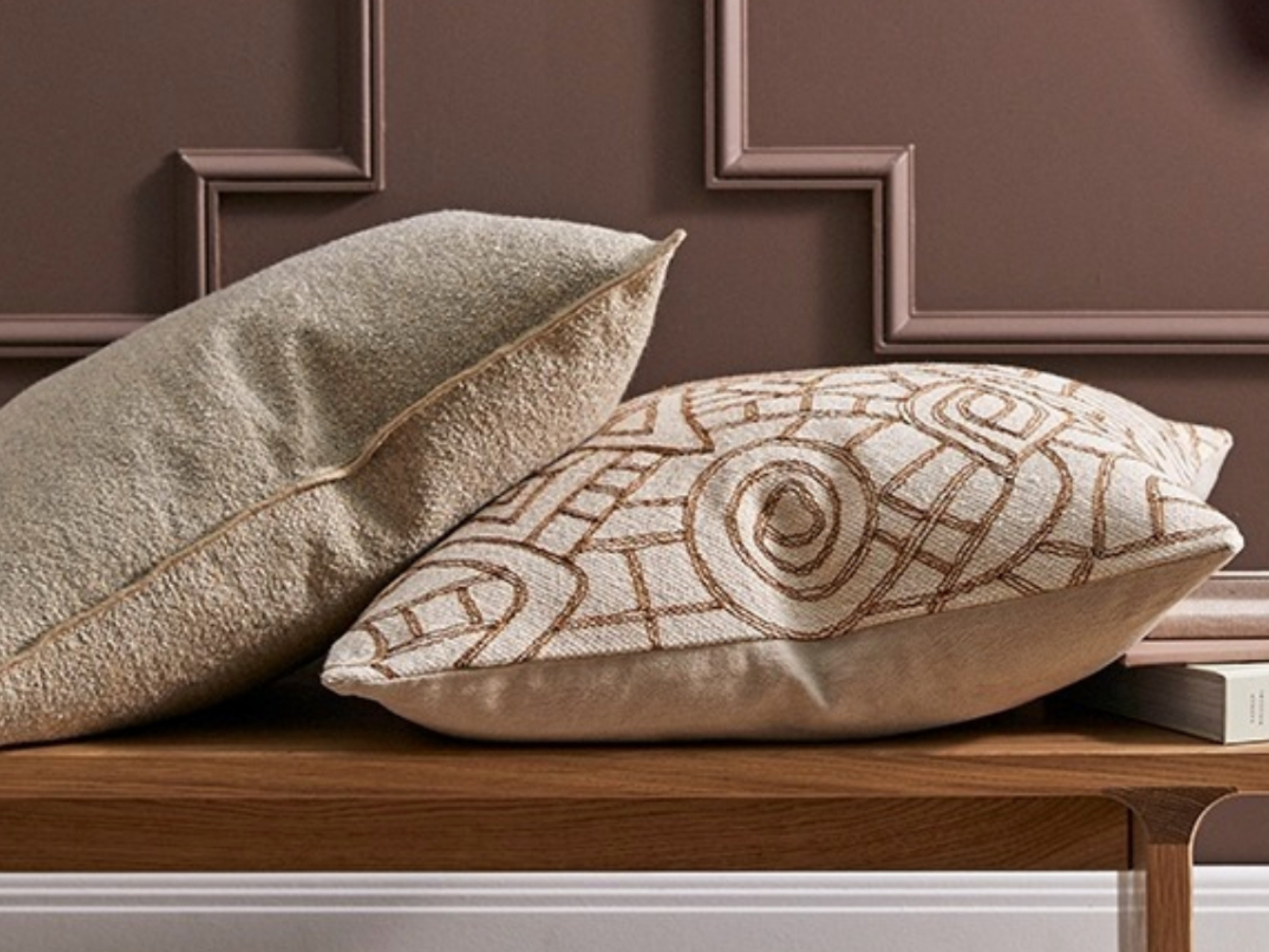 Alberto Cushion - Premium Onyx Decorative Throw Pillow for Sofa, Bed & Home Decor | Soft & Stylish Accent Pillow for Living Room, Bedroom & Office