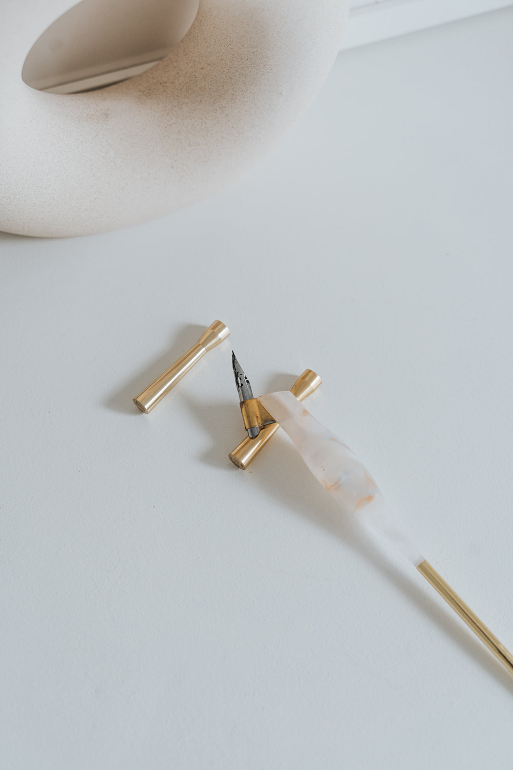 Vintage Mini Brass Wax Seal Stamp & Pen Holder - Perfect for Wedding Invitations, Calligraphy, and Vintage Letter Writing