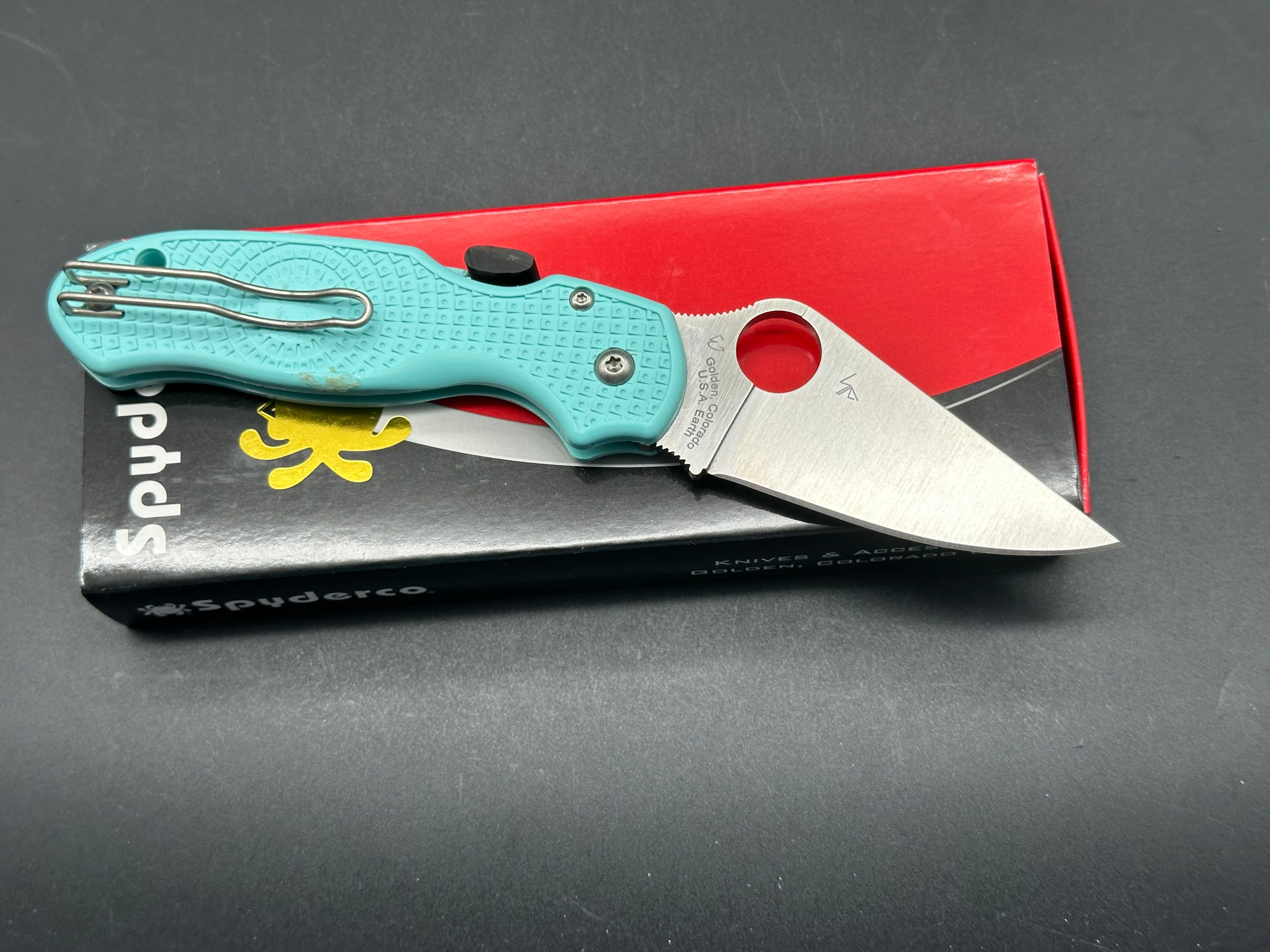 Spyderco Para 3 Lightweight Folding Knife - Teal FRN Handle with CPM S90V Steel Blade - Perfect for EDC, Outdoor Adventures & Tactical Use