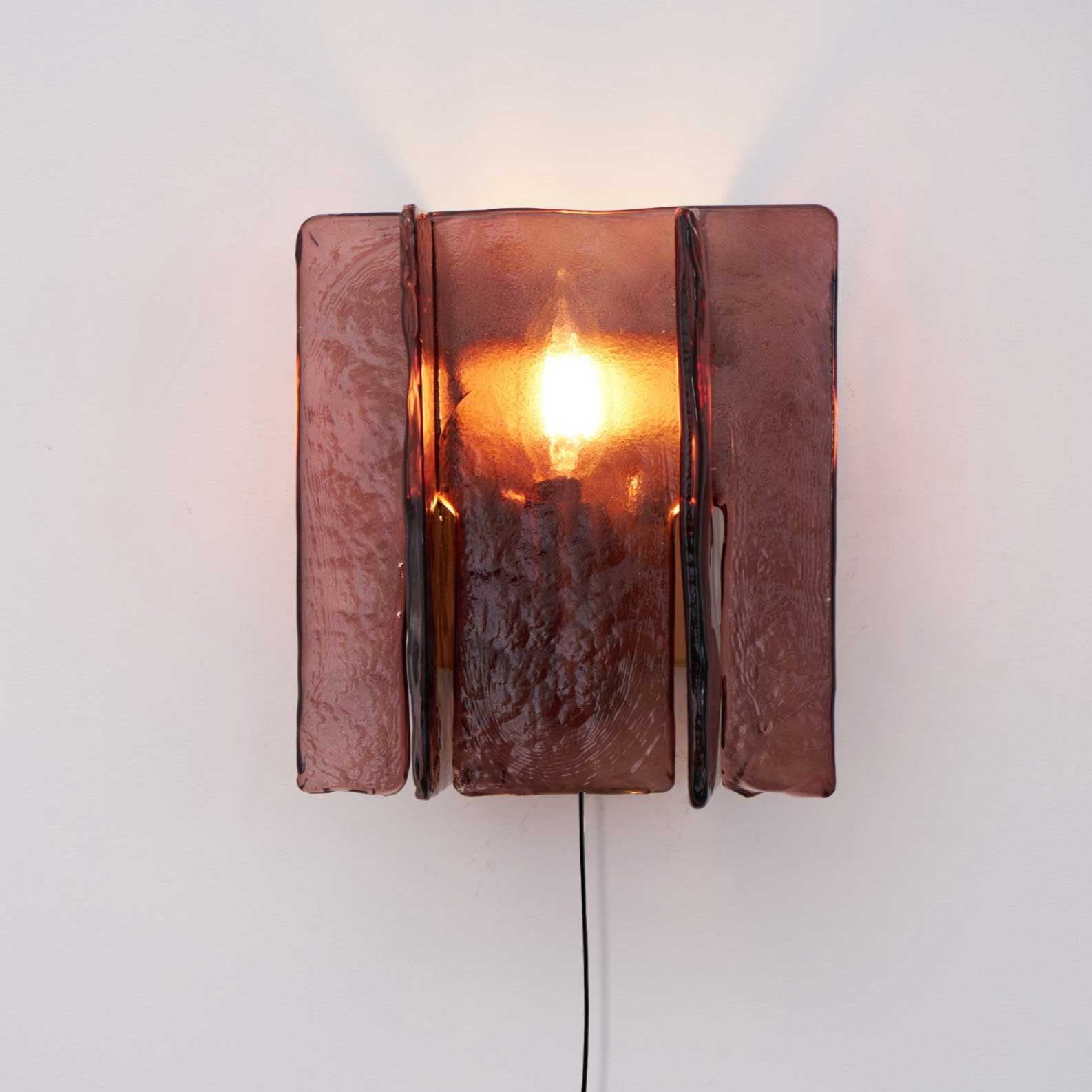Blason Plug-in Wall Light - Modern LED Sconce with Dimmable Touch Control, Perfect for Bedroom, Living Room, and Hallway Lighting