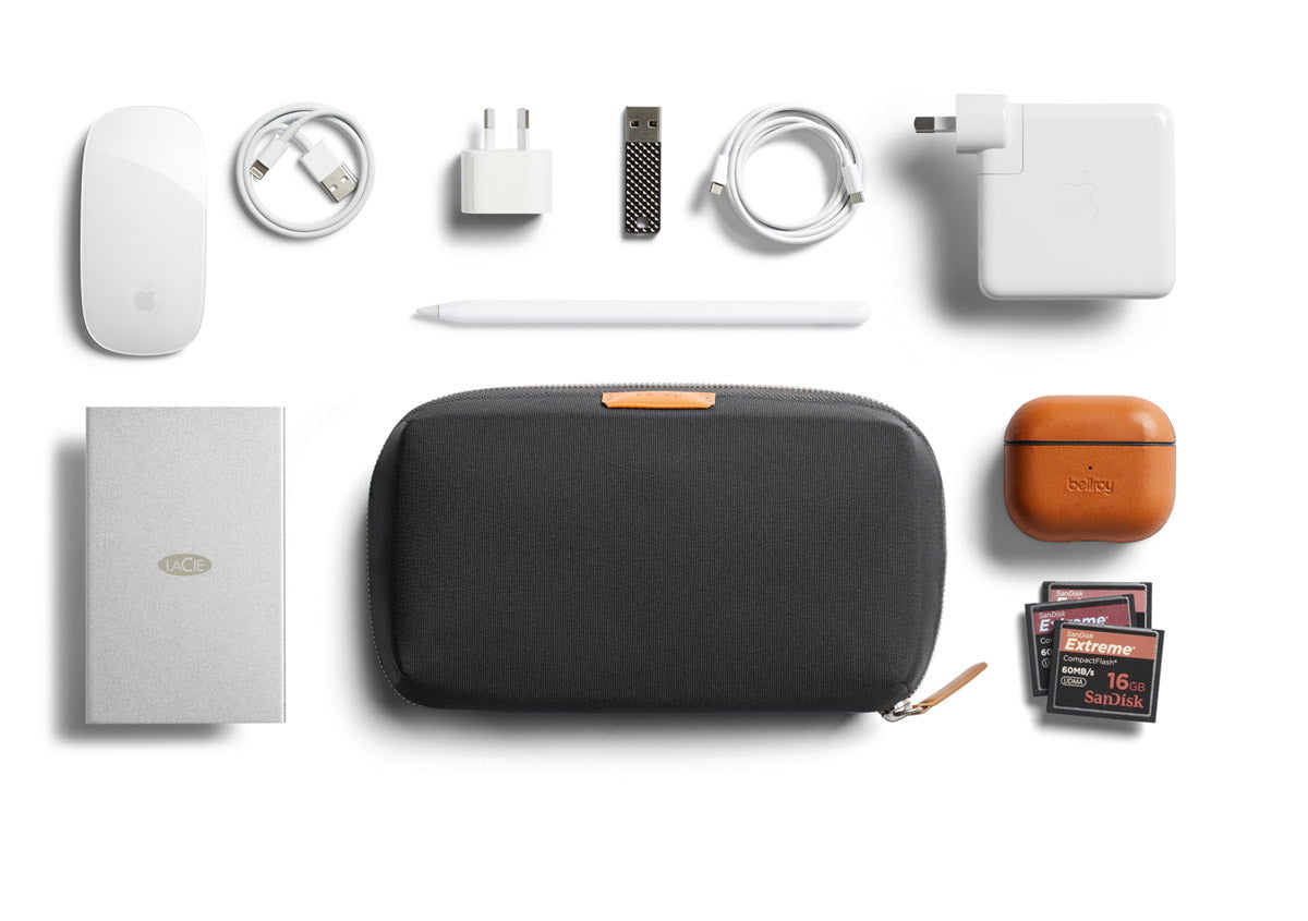 Bellroy Tech Kit - Premium Travel Organizer for Cables, Chargers & Accessories | Perfect for Business Trips, Commuting & Daily Use