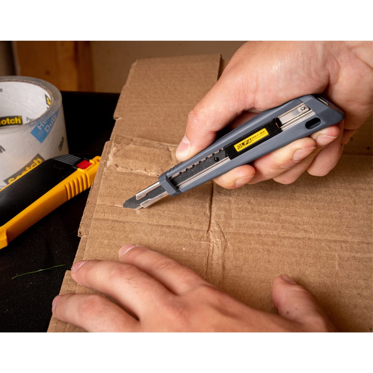OLFA 9mm Rubber Grip Utility Knife (NA-1) - Retractable Precision Craft Knife with Anti-Slip Handle & Snap-Off Blades for DIY, Art Projects, Packaging, and Home Improvement - Compatible with All OLFA 9mm Replacement Blades