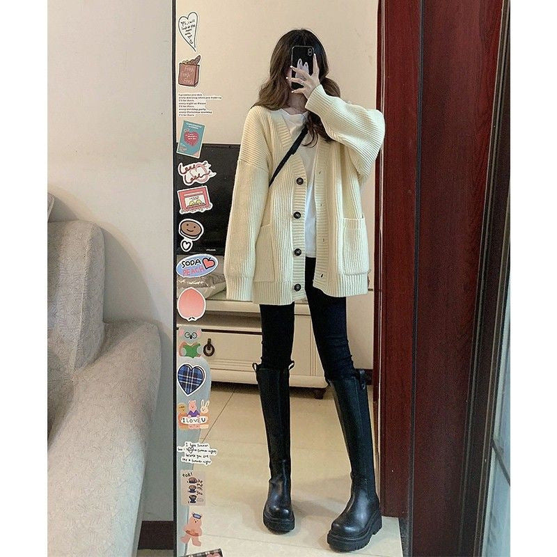 Cozy Autumn & Winter Sweater Jacket - Loose Fit Knit Cardigan for Women | Vintage Retro Style | Perfect for Casual Outfits, Layering & Cold Weather Fashion