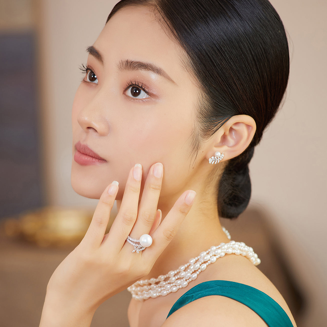 18K Solid Gold Edison Pearl Ring KR00006 - Elegant & Timeless Jewelry for Women, Perfect for Weddings, Anniversaries & Special Occasions