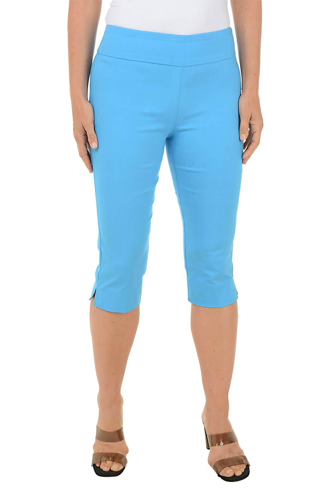 Stylish Petite Clamdigger Pants for Women - Trendy Capri Pants for Casual Outings & Summer Vacations