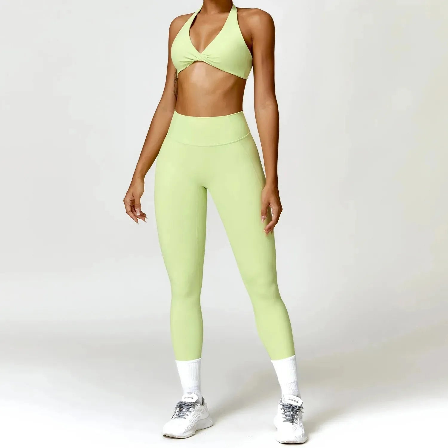 Women's Seamless Yoga Set 2-Piece - Push Up Sports Bra & High Waist Leggings - Sexy Gym Workout Clothes for Women - Perfect for Yoga, Pilates & Fitness Training