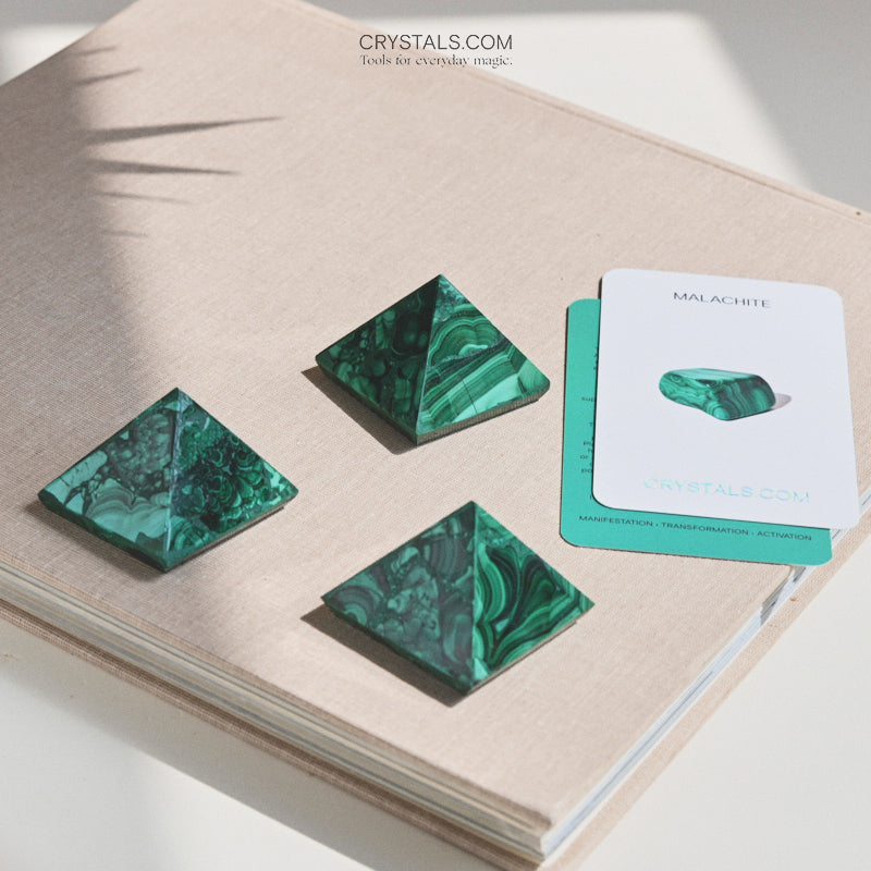 Natural Malachite Pyramid Stone - Healing Crystal for Meditation, Energy Balancing & Home Decor | Perfect for Spiritual Gifts, Yoga & Feng Shui