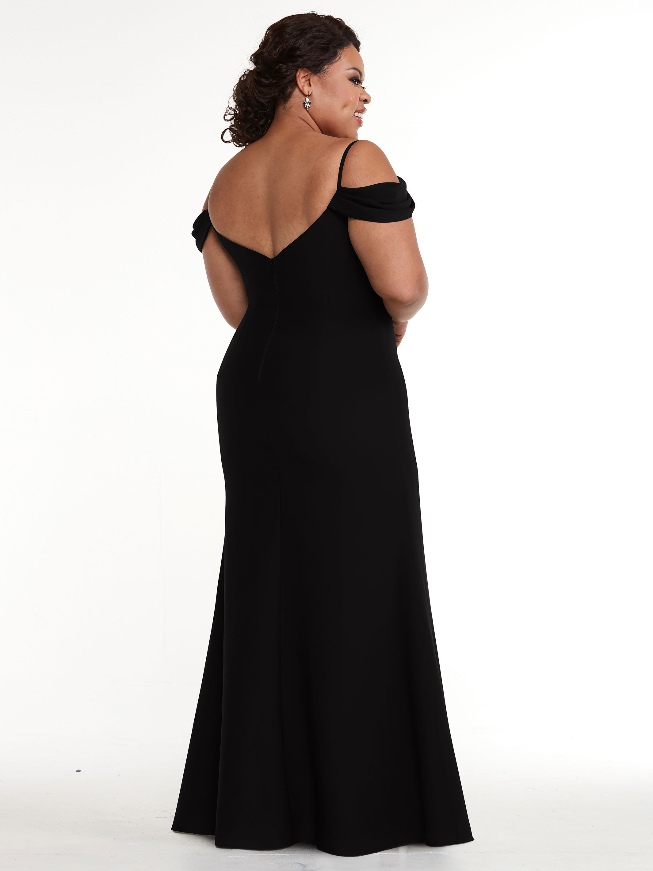 Elegant Off Shoulder Chiffon Bridesmaid Dress with Thigh High Slit - Perfect for Weddings, Prom & Formal Events