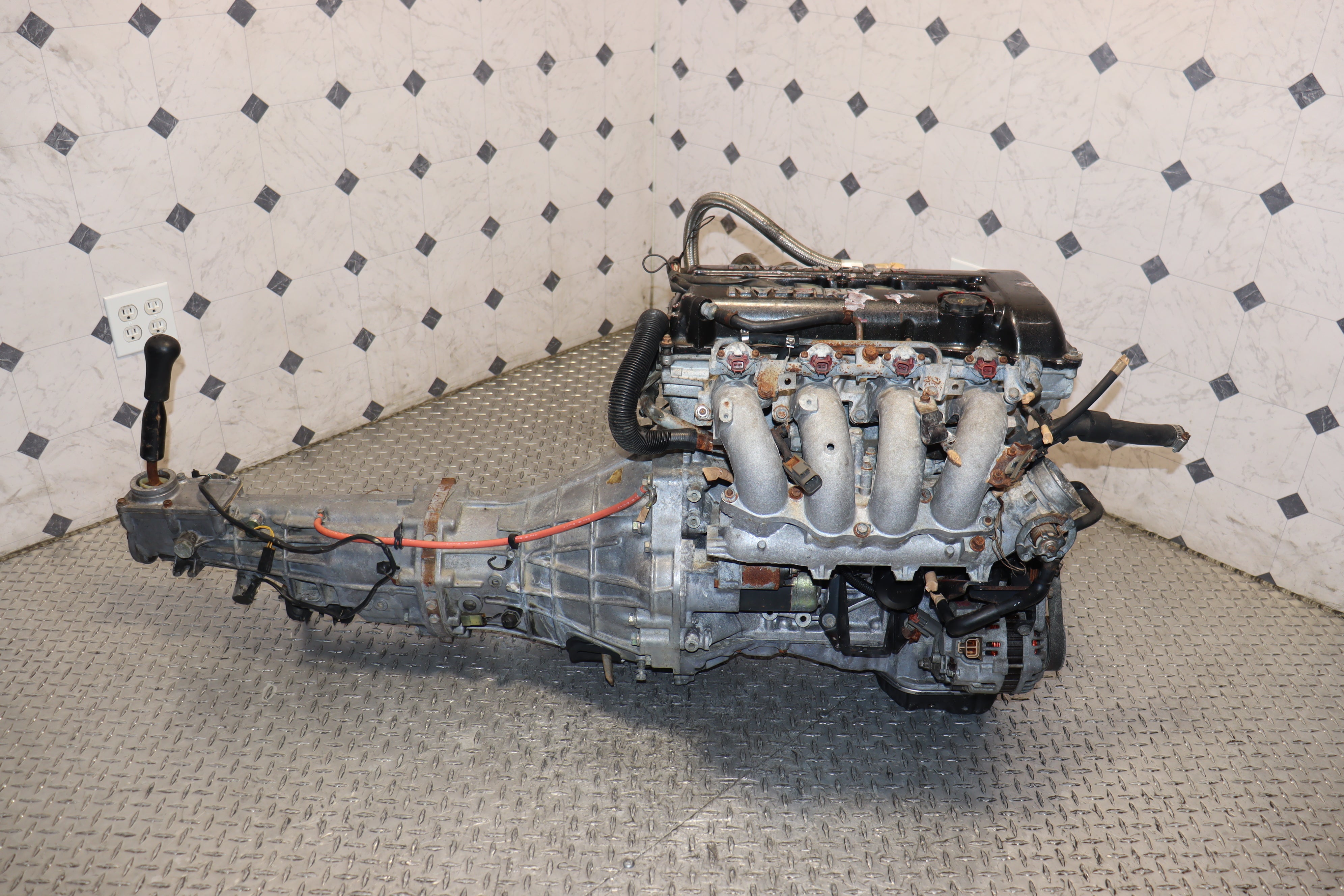 JDM SR20DET Redtop Engine with 5-Speed Manual Transmission for Nissan S13 Silvia 240SX - High Performance Turbocharged Engine Upgrade for Drift & Track Racing