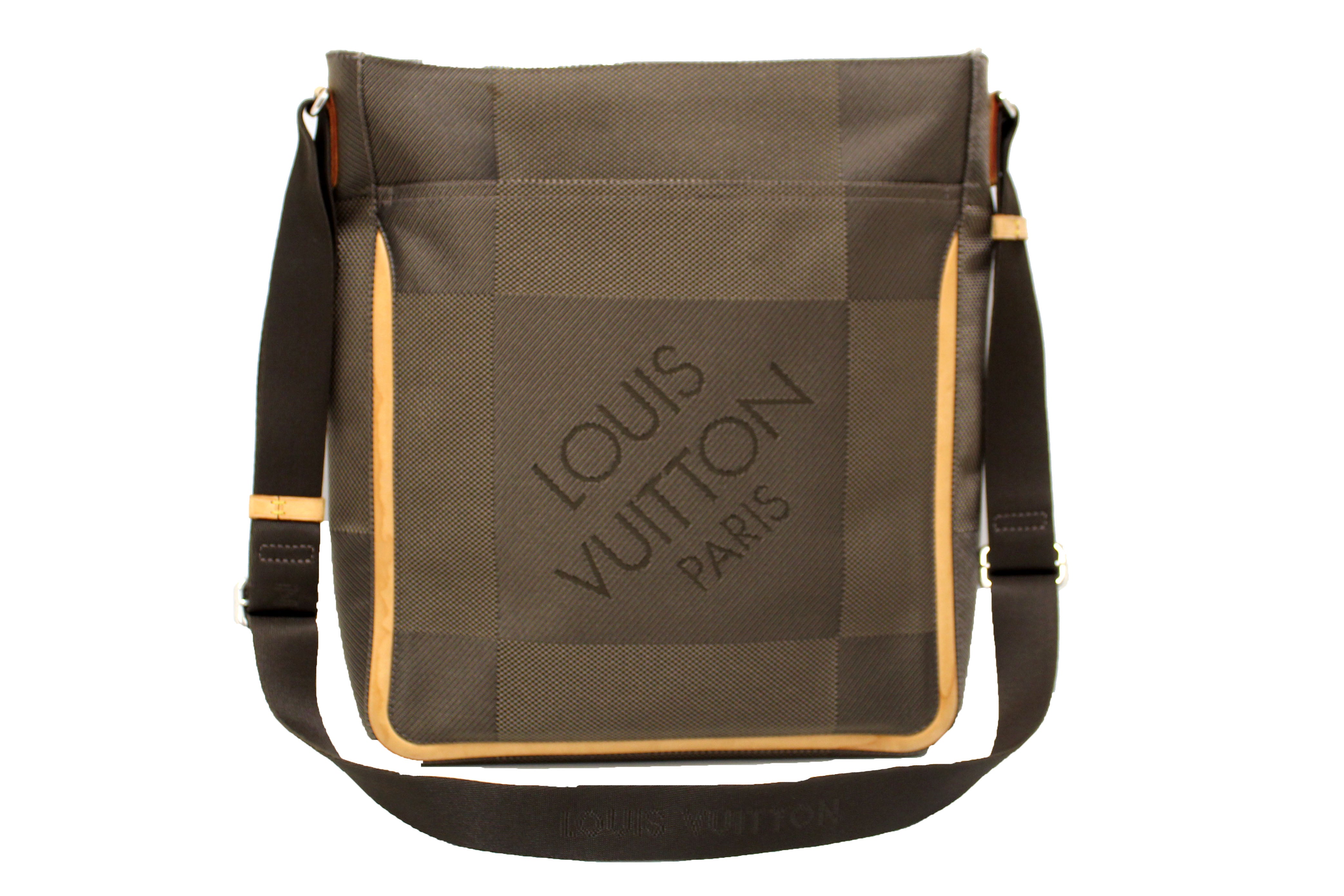 Authentic Louis Vuitton Damier Geant Canvas Messenger Bag for Men - Luxury Business Briefcase & Travel Laptop Bag - Perfect for Office, Work & Commuting
