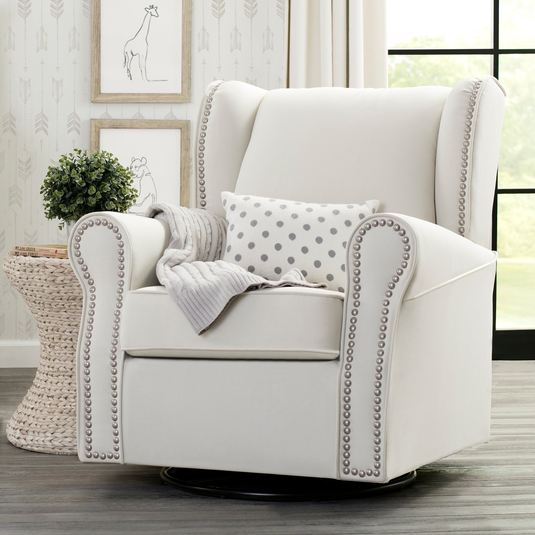 Middleton Glider Rocking Chair - Comfortable Nursery Glider for Baby Room, Breastfeeding & Relaxing - Perfect for Nurseries, Bedrooms & Living Rooms