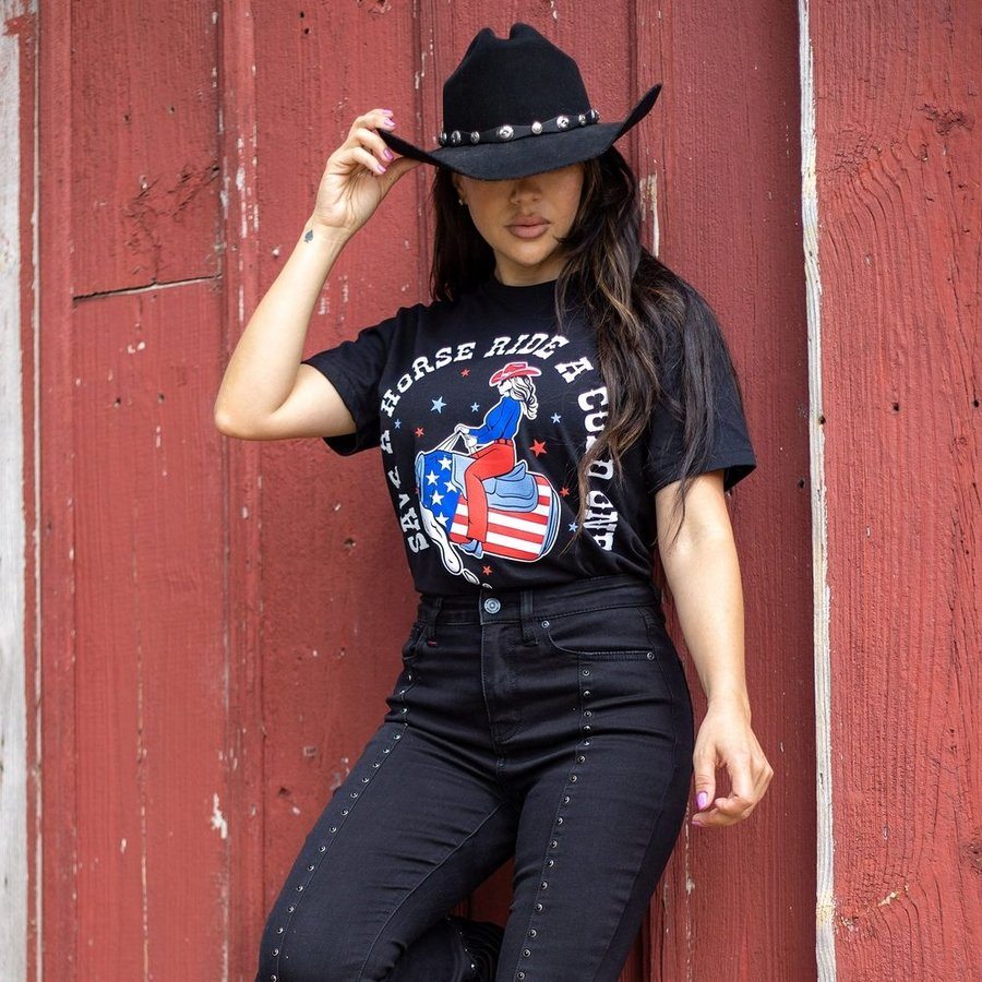 Women's Save a Horse Boyfriend Fit T-Shirt - Comfortable Oversized Graphic Tee for Casual Wear & Western Style Outfits | Perfect for Concerts, Rodeos & Country Themed Events