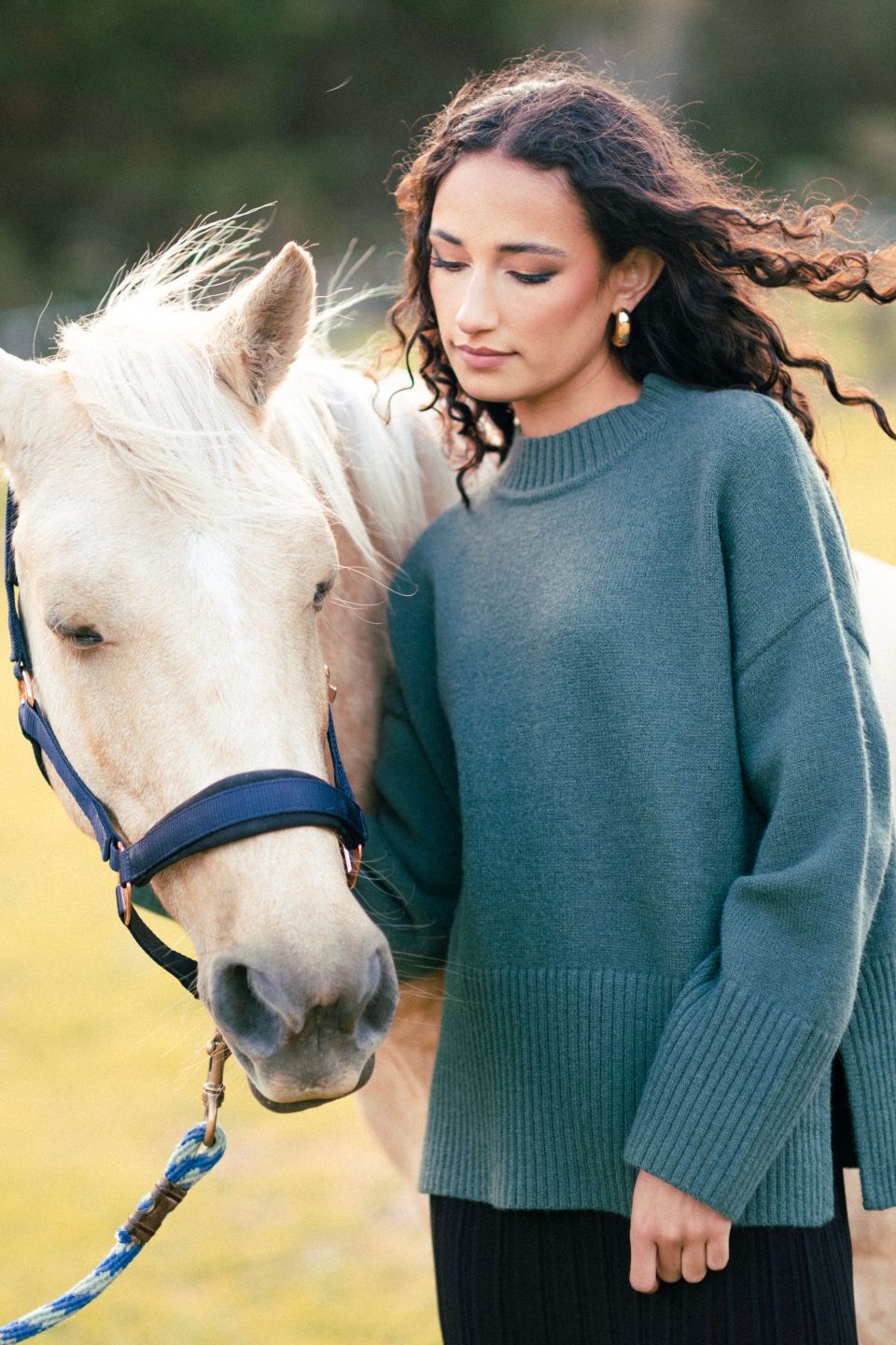 Alaska Forest Funnel Neck Knit Jumper - Women's Winter Warm Sweater for Outdoor Activities and Casual Wear