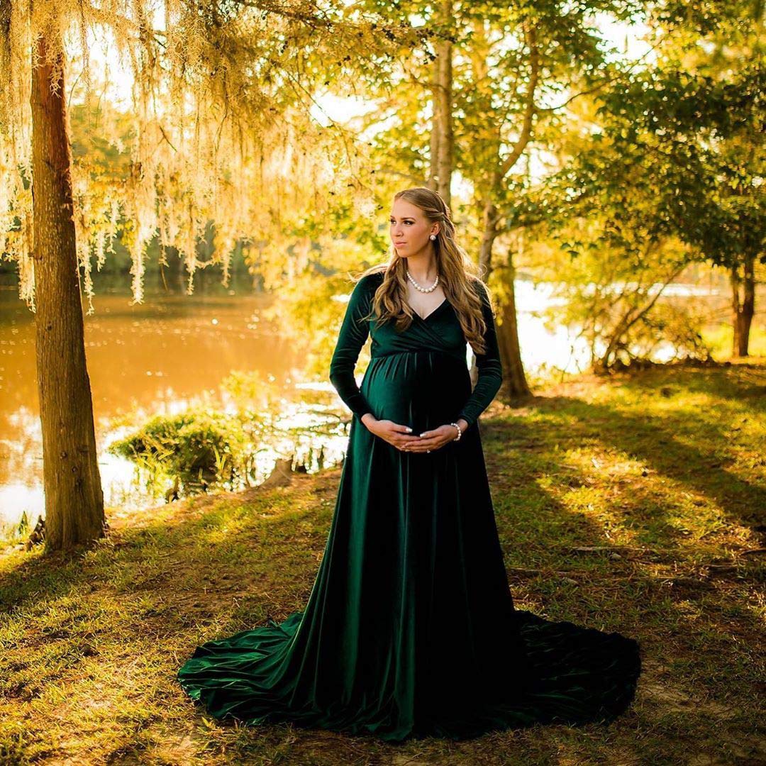 Elegant Velvet Bodycon Maternity Dress for Baby Shower, Wedding Guest, Cocktail Party & Photoshoot - Plus Size Formal Pregnancy Gown for Special Occasions