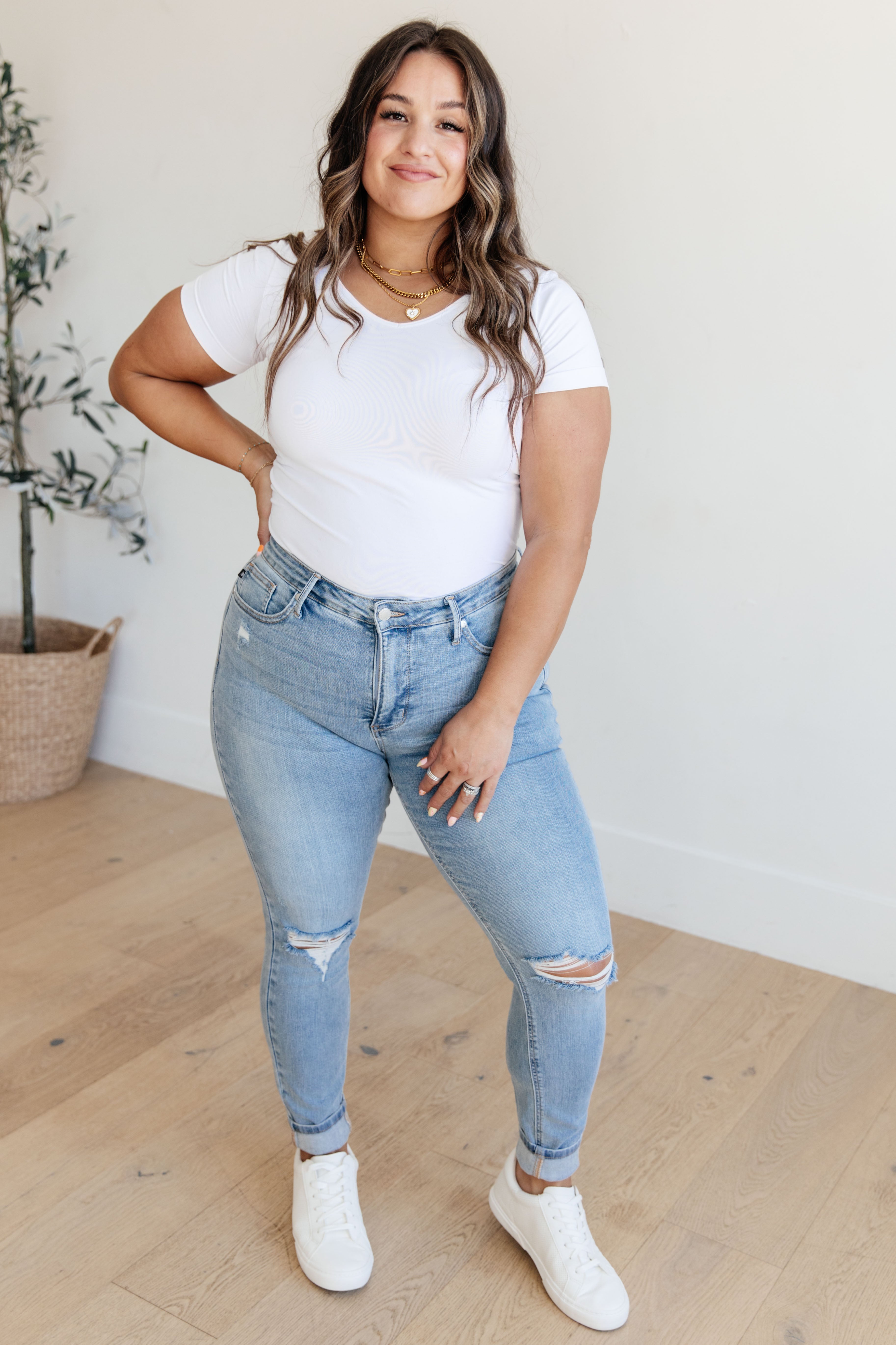 Eloise Mid Rise Control Top Distressed Skinny Jeans for Women - Slimming Tummy Control Denim Pants - Comfortable Stretch Skinny Fit Jeans for Casual Wear, Date Night & Office Outfits