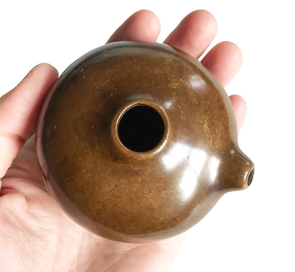 Antique Bronze Water Dropper for Calligraphy - Traditional Chinese & Japanese Style Ink Dropper - Perfect for Study, Writing, and Art Projects