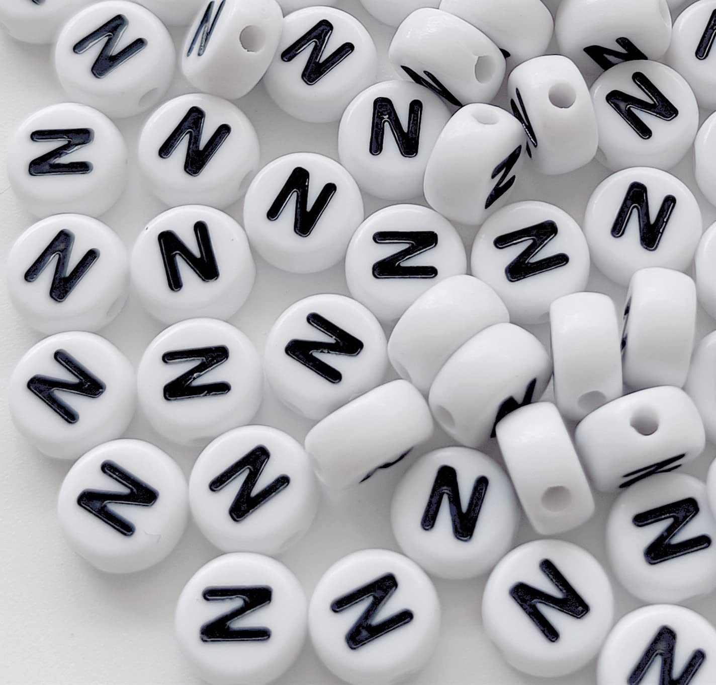 100PCS White Round Acrylic Alphabet Letter Beads (4x7mm) - DIY Jewelry Making Supplies for Bracelets, Necklaces, Keychains - Perfect for Personalized Gifts, Party Favors & Craft Projects