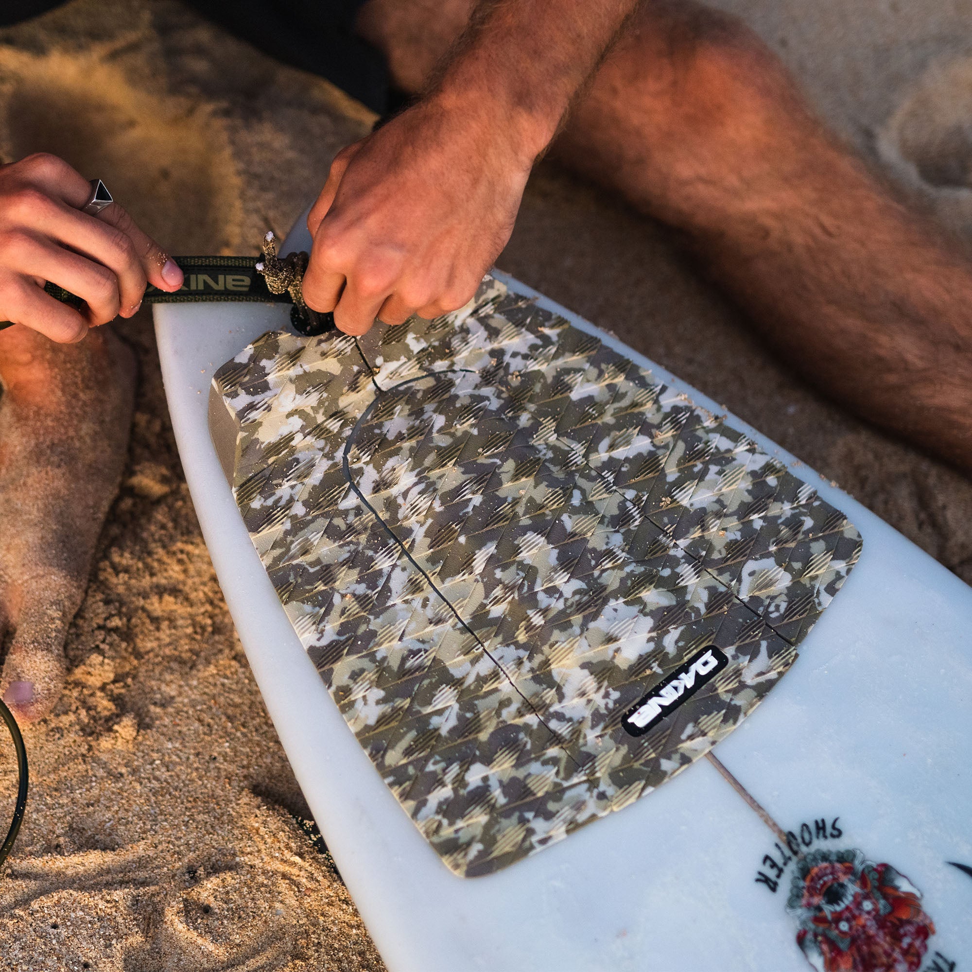 Andy Irons Pro Surf Traction Pad - Non-Slip Grip for Surfboards | Turtledove Camo Design | Perfect for Professional Surfers & Water Sports Enthusiasts