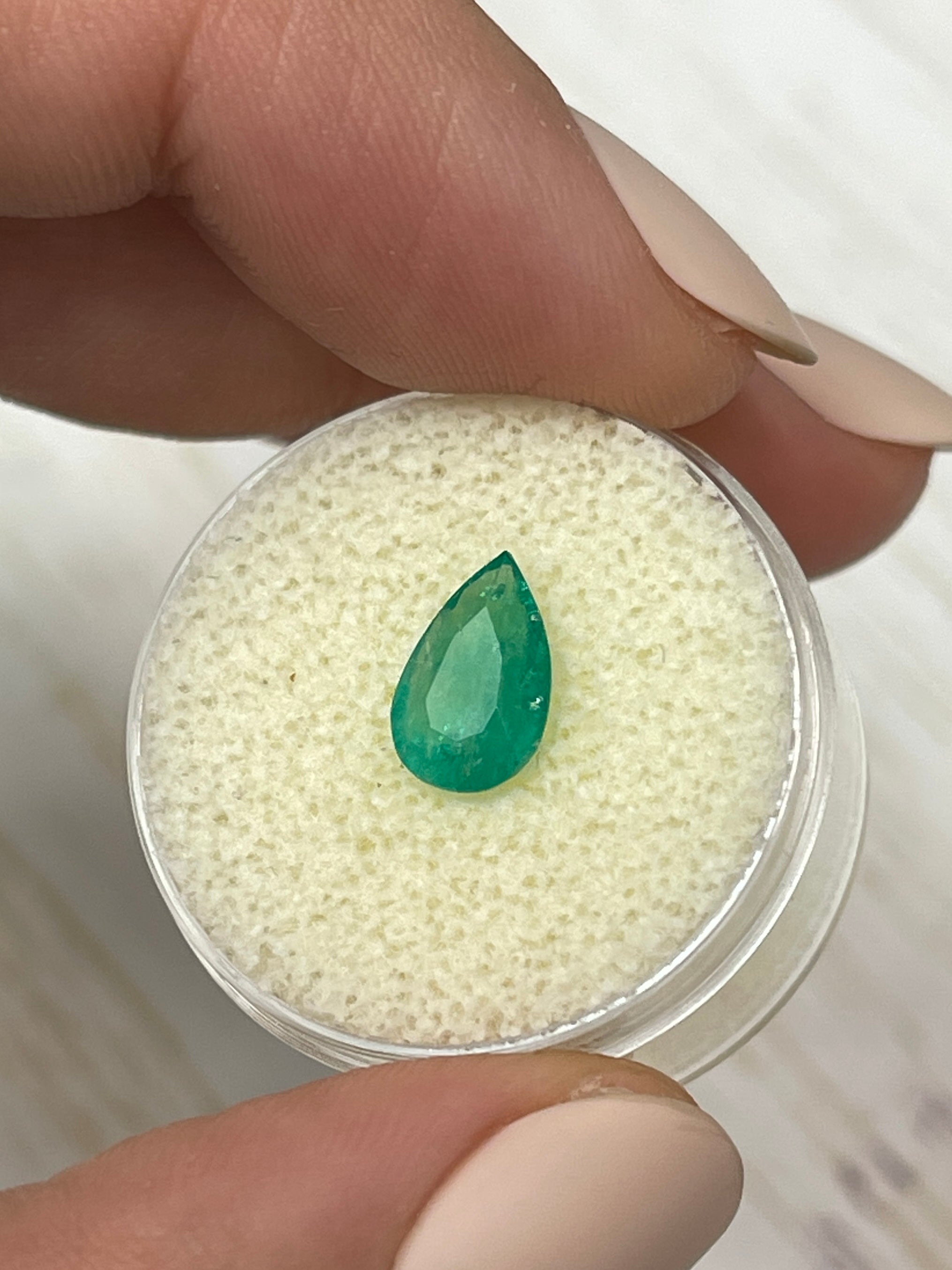 1.32 Carat Natural Loose Colombian Emerald Pear Cut Gemstone for Jewelry Making - Engagement Rings, Necklaces & Earrings