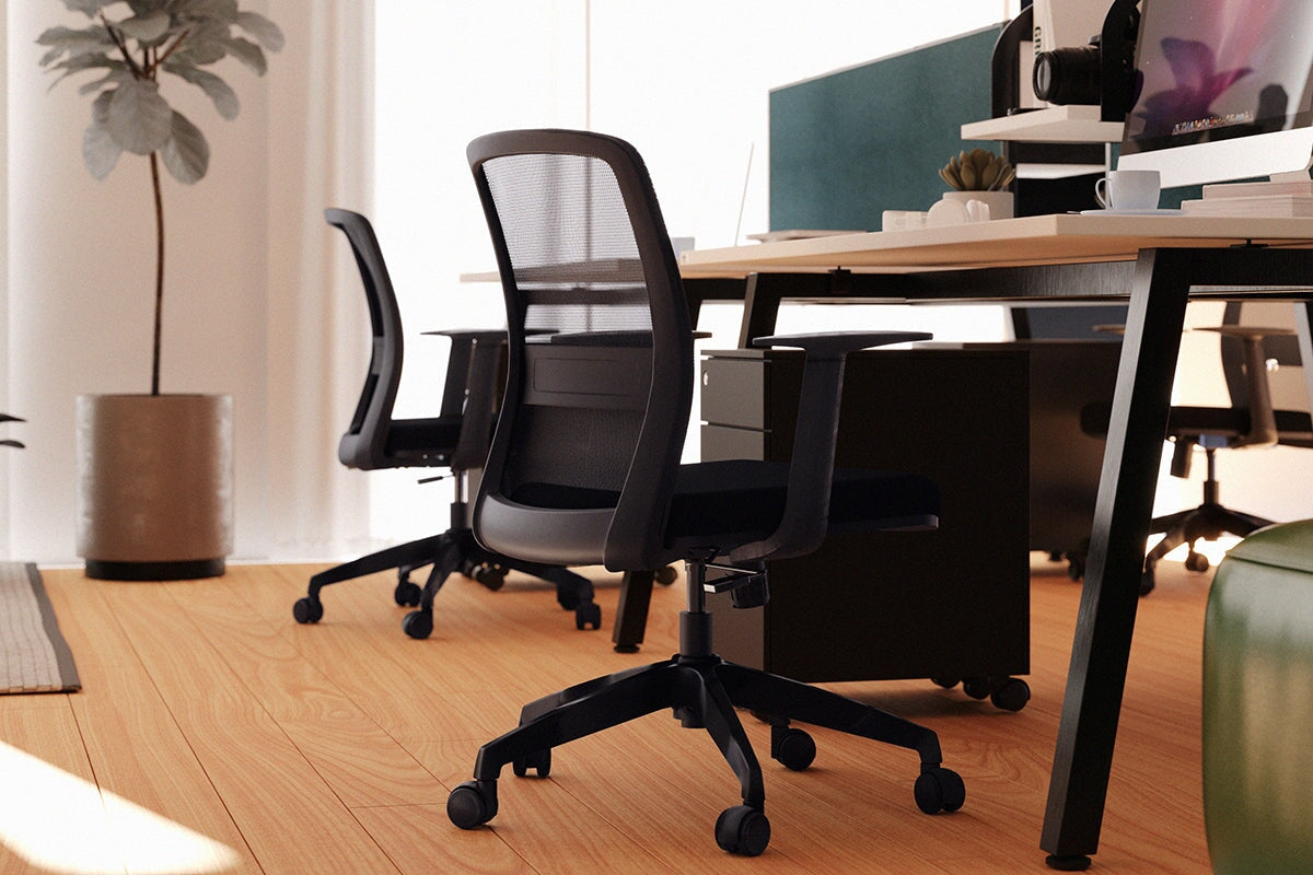 Ergonomic Robin Swivel Mesh Office Chair with Adjustable Height & Lumbar Support - Perfect for Home Office, Gaming, and Workspace Comfort