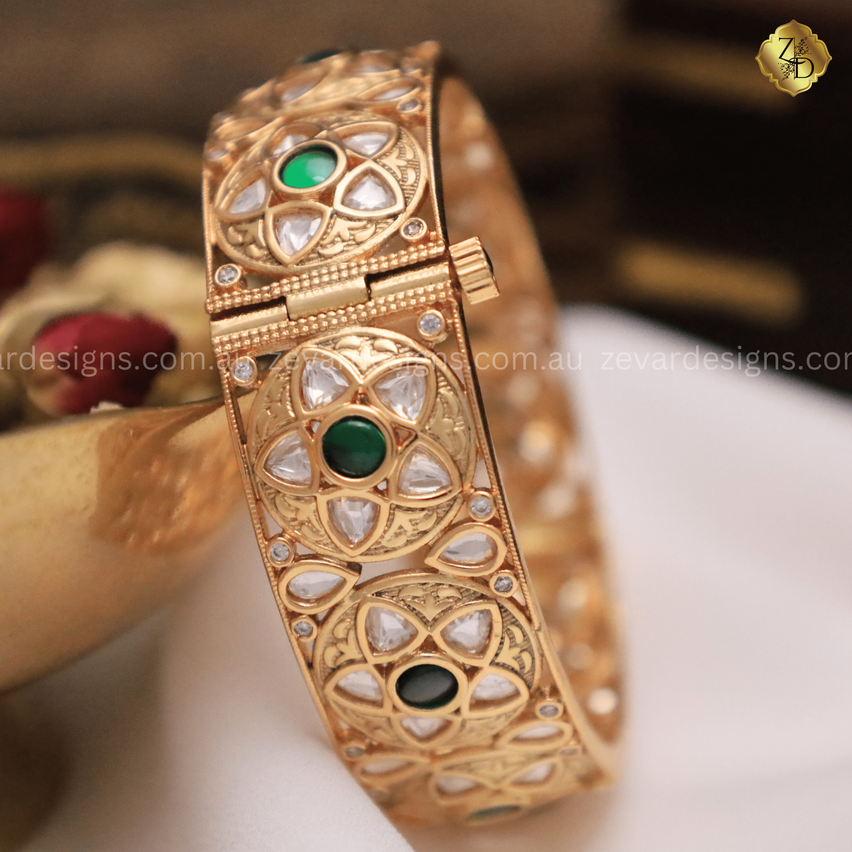 Exquisite Kundan Polki Kadas Emerald Green Bangles | Traditional Indian Jewelry for Weddings, Festivals & Special Occasions