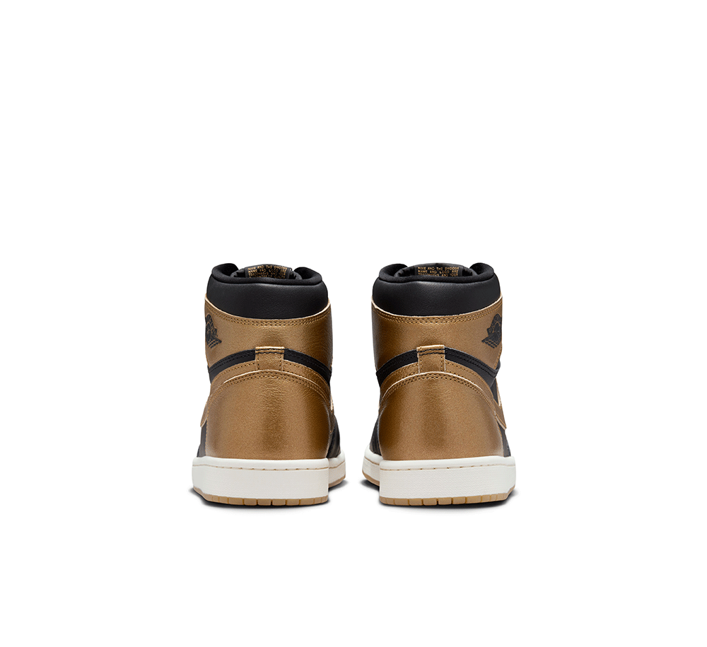 Air Jordan 1 Retro High OG Basketball Shoes - Men's Classic Sneakers for Streetwear & Court Performance | Perfect for Casual Wear, Sports & Sneaker Collection