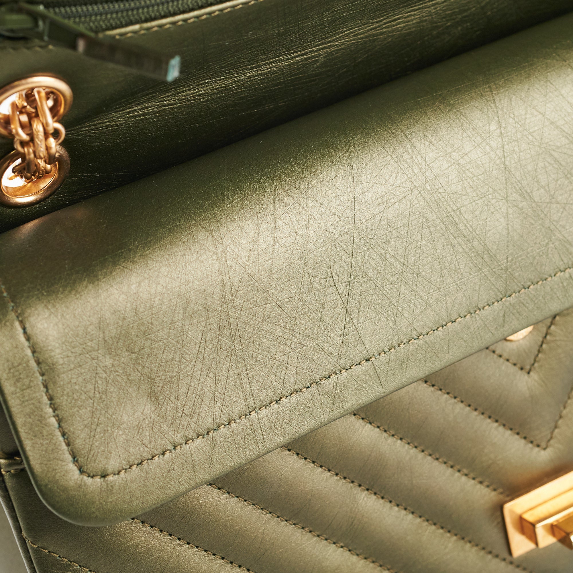 Chanel Chevron Reissue 226 Medium Handbag in Khaki Green Metallic Leather - Perfect for Work, Evening Events & Luxury Fashion Collection
