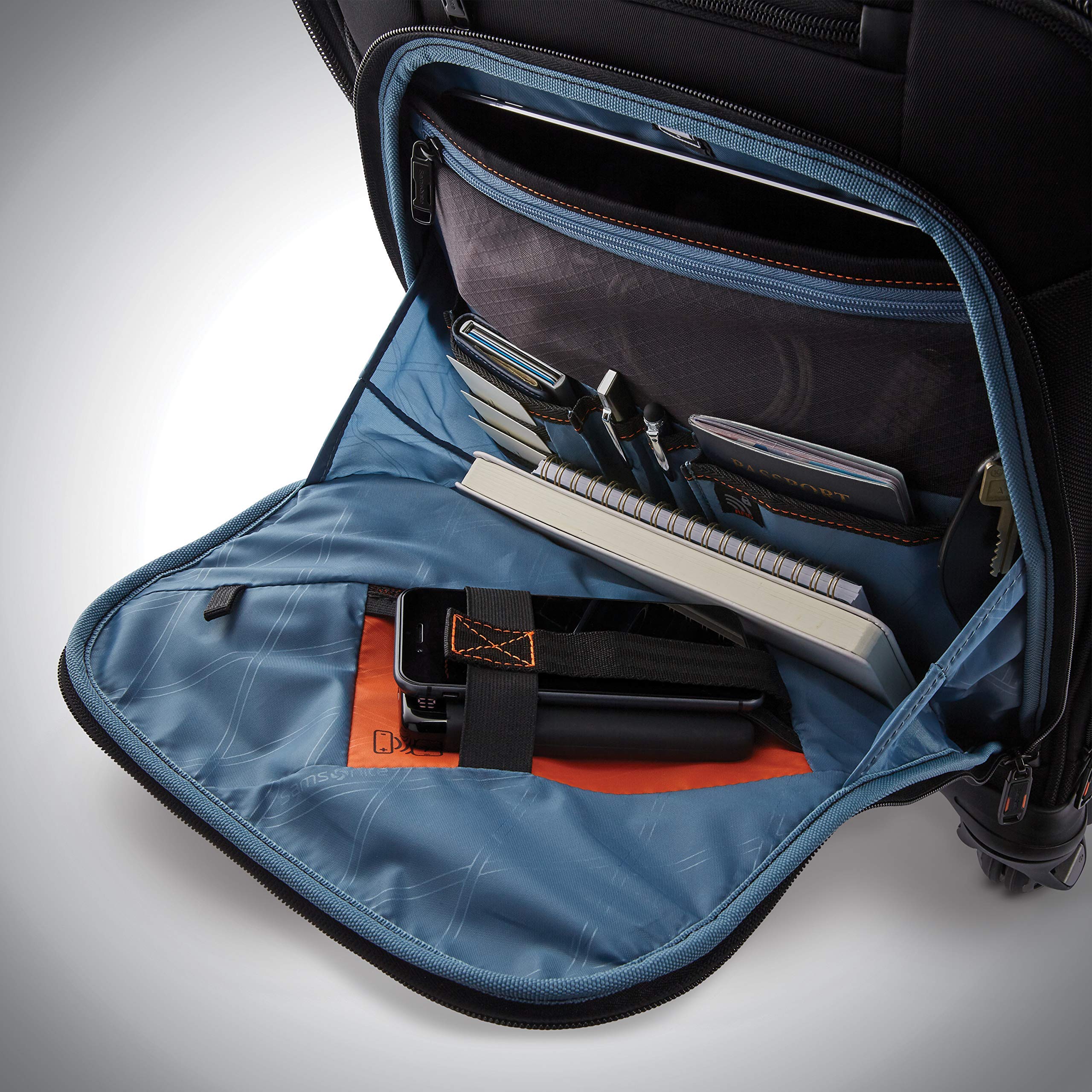 Samsonite Pro Vertical Spinner Mobile Office Business Carry-On Luggage - Black - Perfect for Business Travel & Work Trips