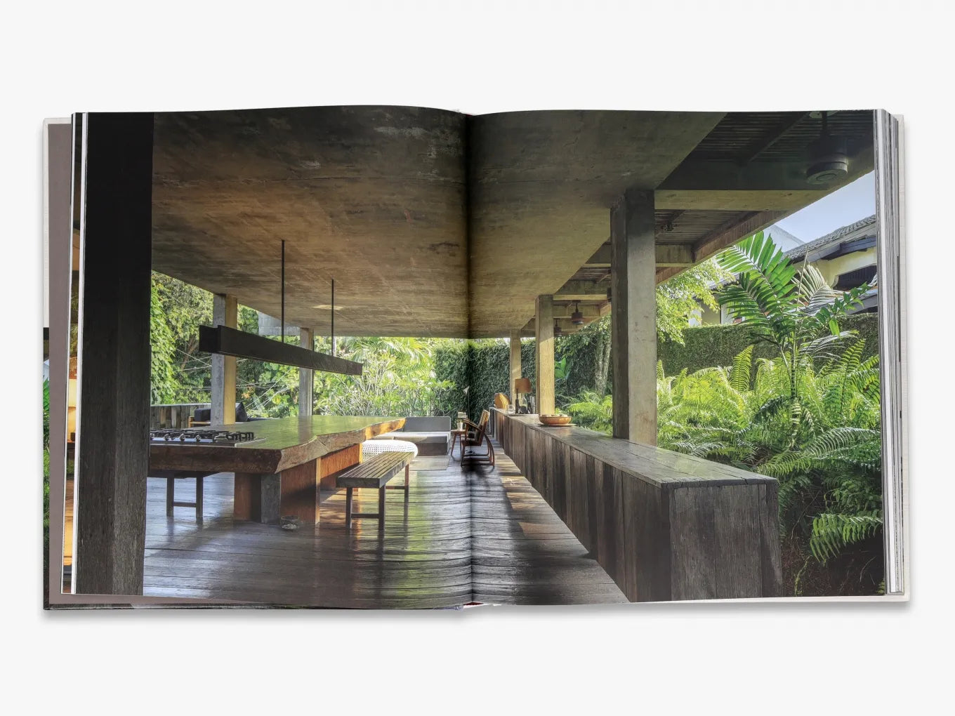 Tropicality: Andra Matin's Architectural Masterpiece - Modern Tropical House Design for Vacation Homes & Luxury Retreats