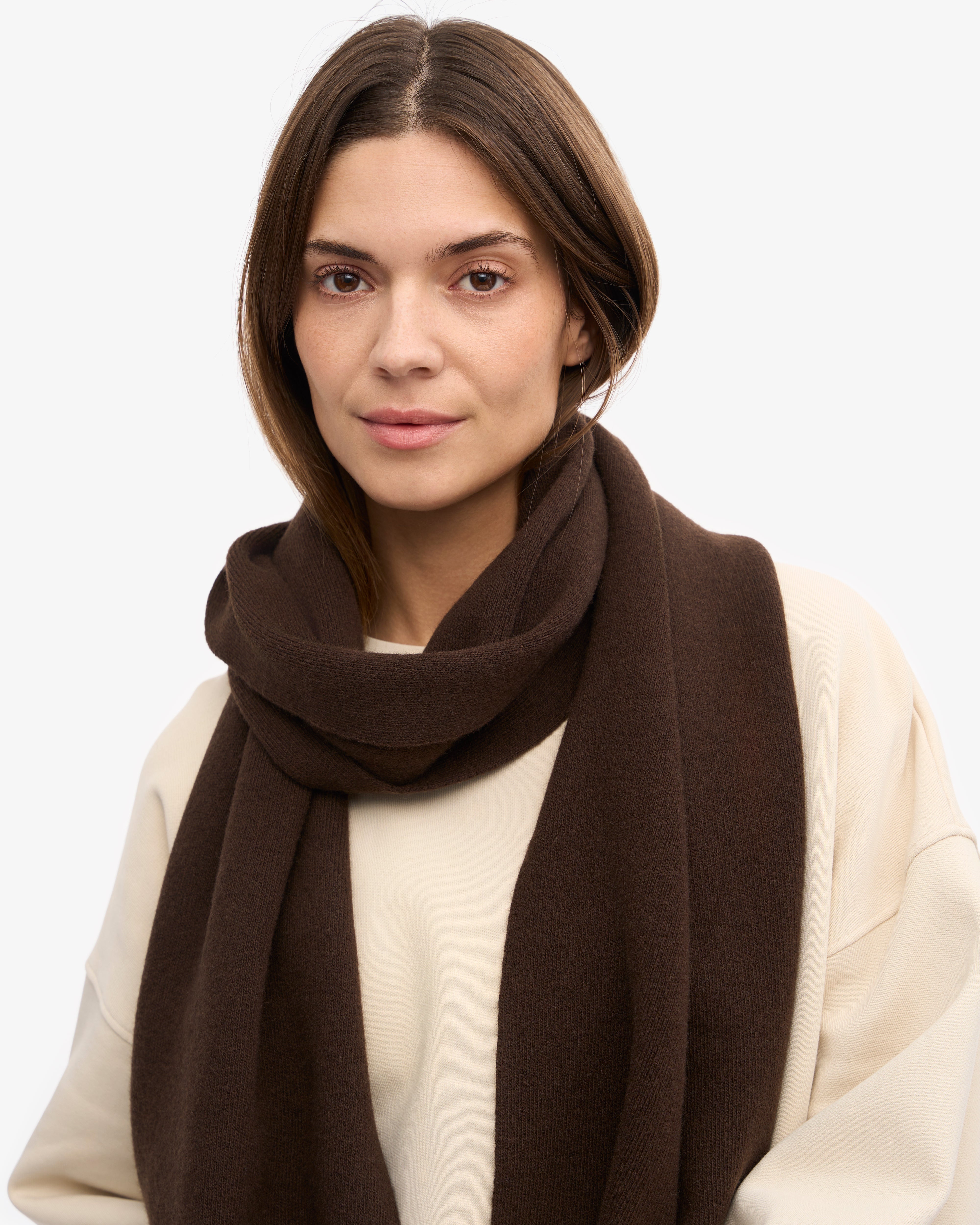 Premium Merino Wool Scarf for Women & Men - Soft Warm Winter Accessory in Coffee Brown - Perfect for Cold Weather, Outdoor Activities & Fashion Styling