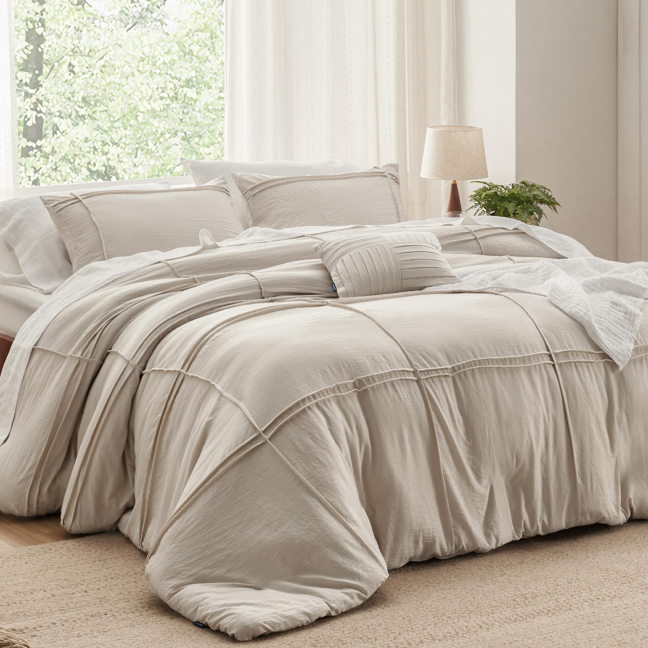 Bedsure Queen Size Grid Boho Duvet Cover Set - 3 Piece Shabby Chic Tufted Bedding for All Seasons | Includes 1 Duvet Cover & 2 Pillowcases (Light Beige, 90x90) | Perfect for Bohemian Bedroom Decor & Guest Room Styling