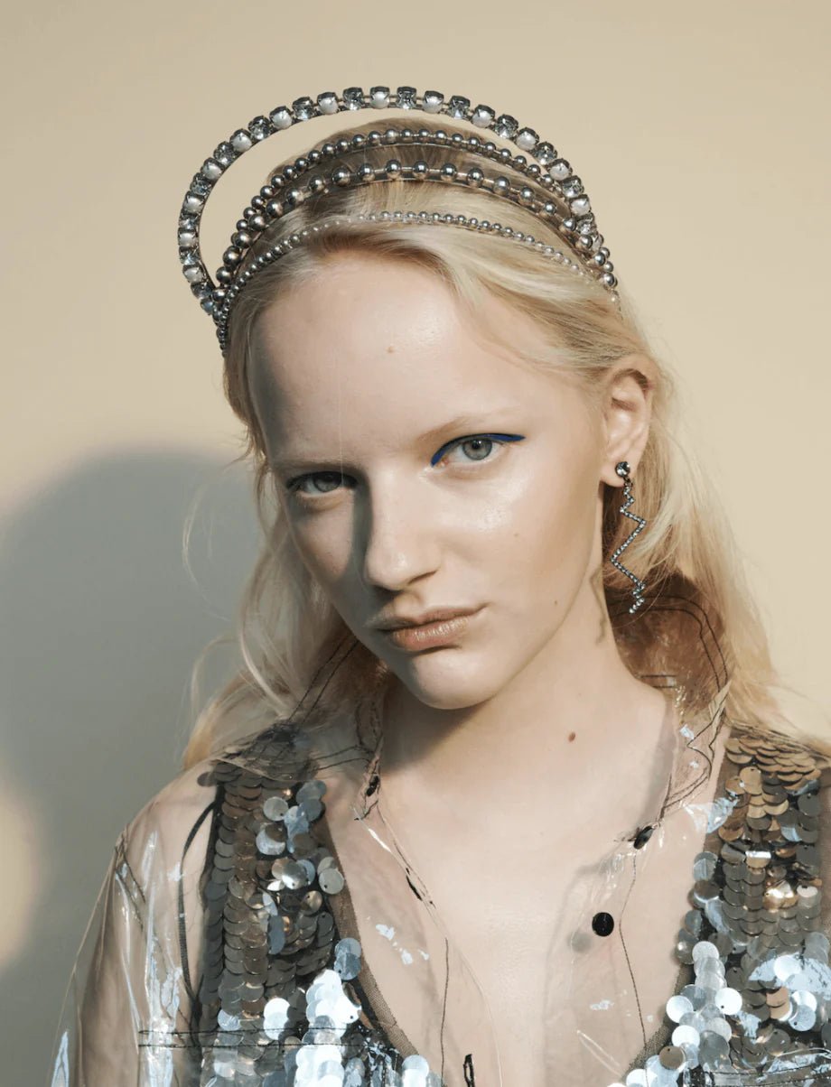 Elegant Pearl and Crystal Headband for Women - Fashion Hair Accessories for Weddings, Parties & Everyday Wear