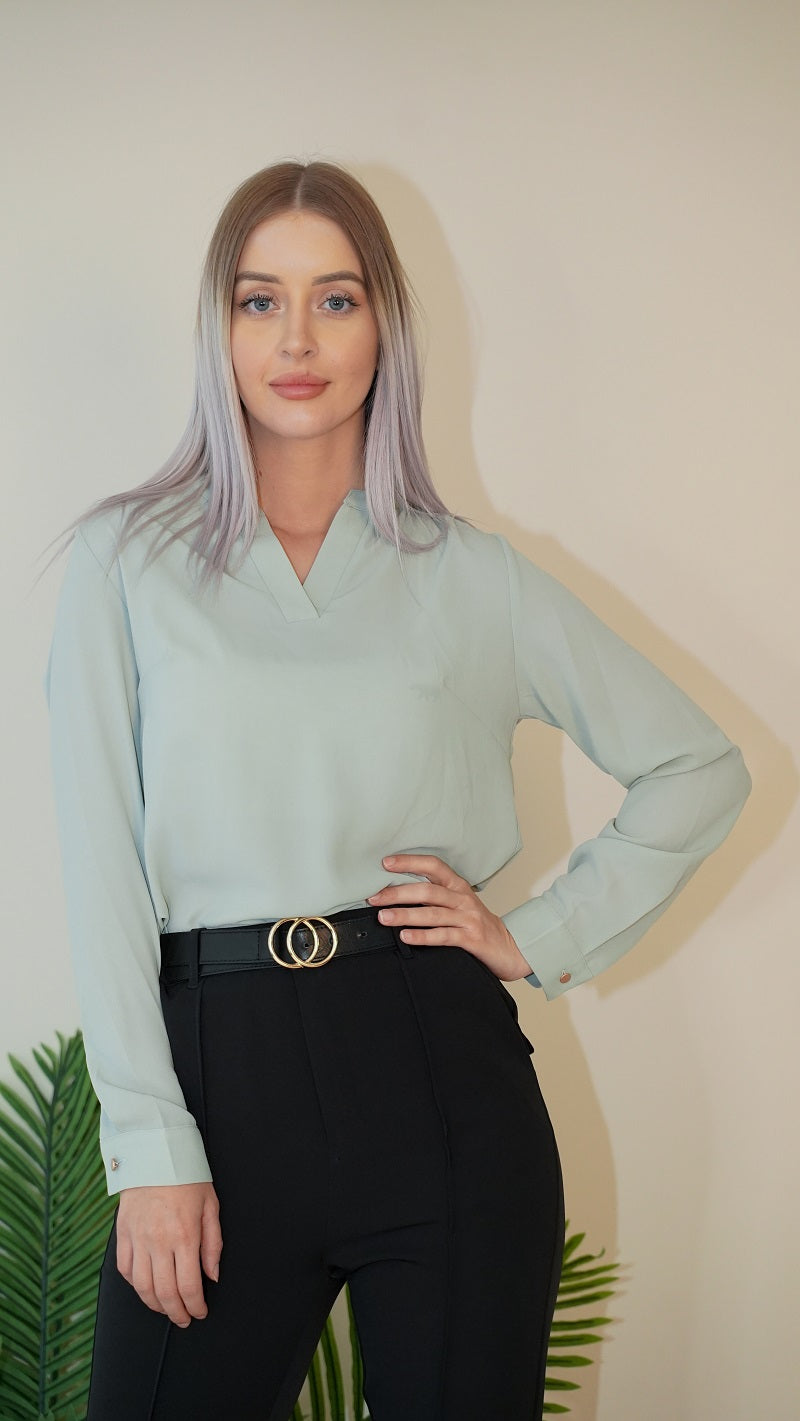 Elegant Chiffon V-Neck Blouse for Women - Flowy & Lightweight Summer Top - Perfect for Office, Party & Casual Wear