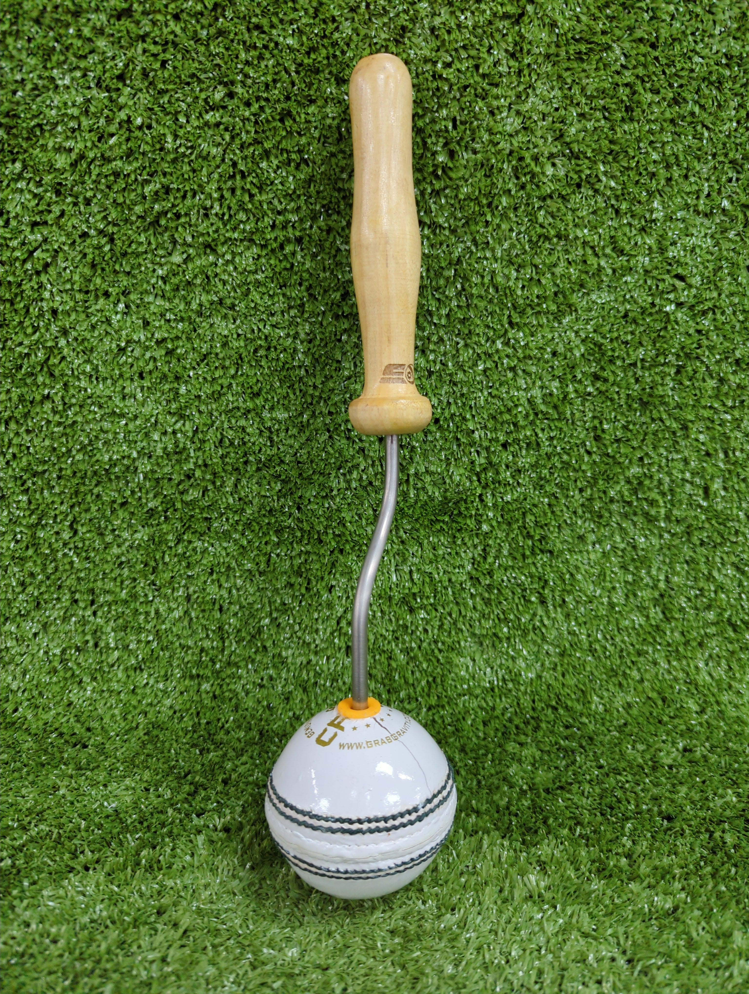 Smart Revolution White Cricket Ball Trainer - Perfect for Fast Bowlers & Spinners | Improve Bowling Skills | Indoor & Outdoor Practice | Cricket Training Equipment