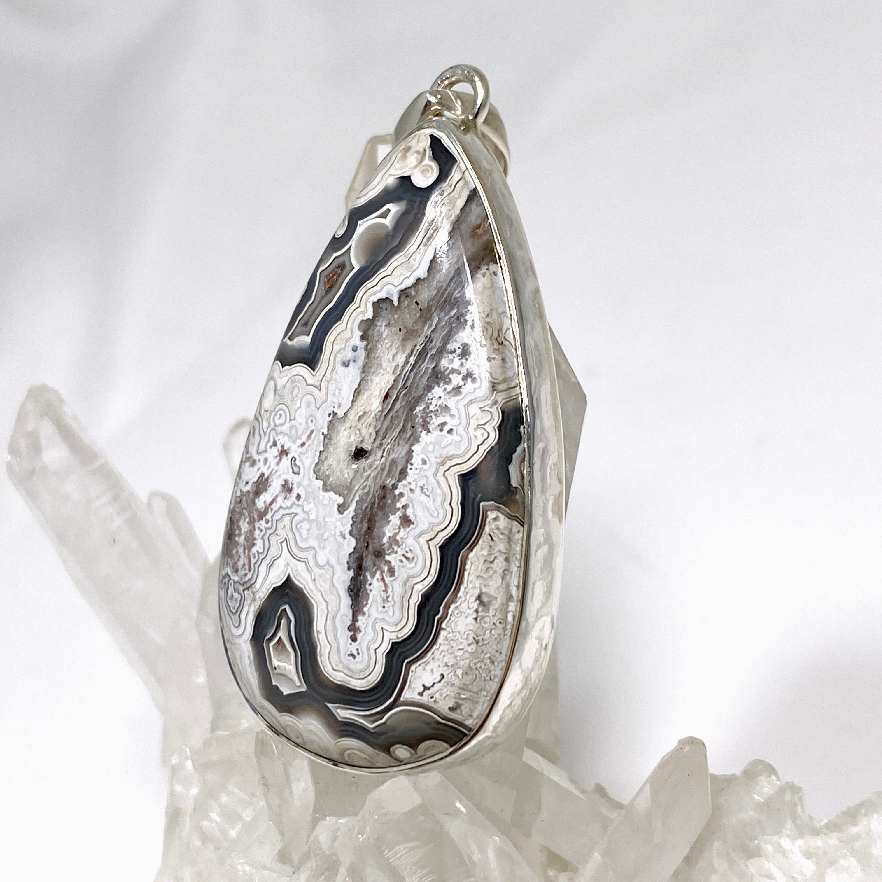 Mexican Crazy Lace Agate Teardrop Pendant Necklace KPGJ4574 | Handmade Gemstone Jewelry for Women | Perfect for Boho Fashion & Special Occasions