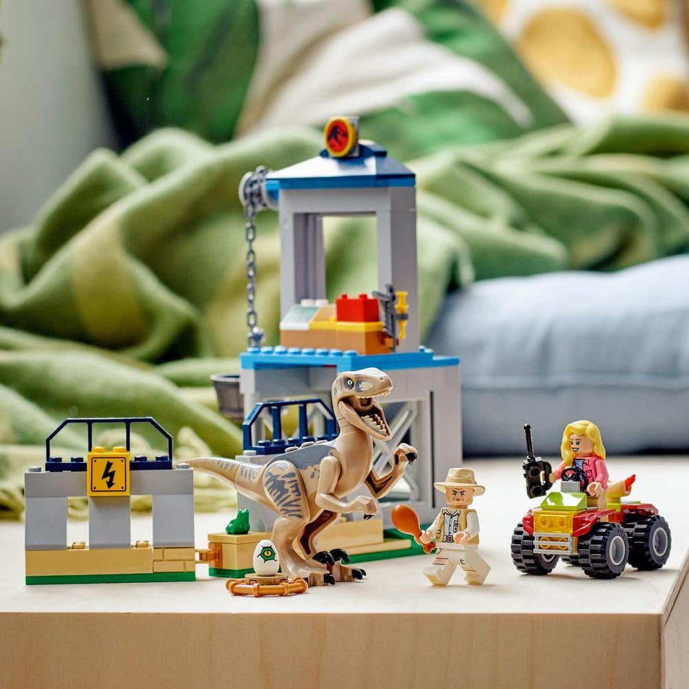 LEGO Jurassic Park Velociraptor Escape Building Toy Set with Dinosaur, Constructible Building, Off-Road Vehicle & 2 Minifigures - Creative Play Gift for Boys & Girls Ages 4+ (76957) - Perfect for Jurassic Park Fans, Birthday Gifts & Dinosaur-Themed Playtime