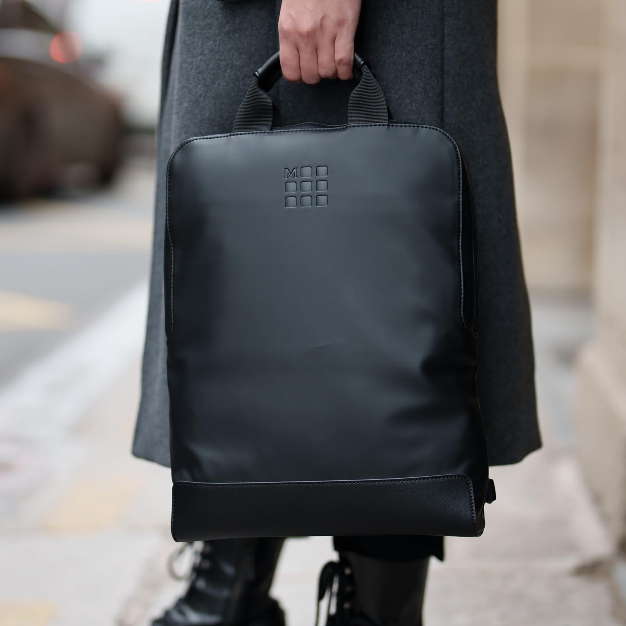 Moleskine Classic Vertical Laptop Backpack - 15 Inch Computer Bag for MacBook, Notebook, iPad - 29 x 39 x 6 cm - Black - Perfect for Work, Travel & School