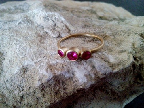Exquisite Ruby Bezel Set Triple Band Gold Ring - 3 Stone Red Ruby Ring for Wedding, Engagement & Anniversary Gifts | Perfect for Proposals, Bridal Jewelry & Special Occasions
