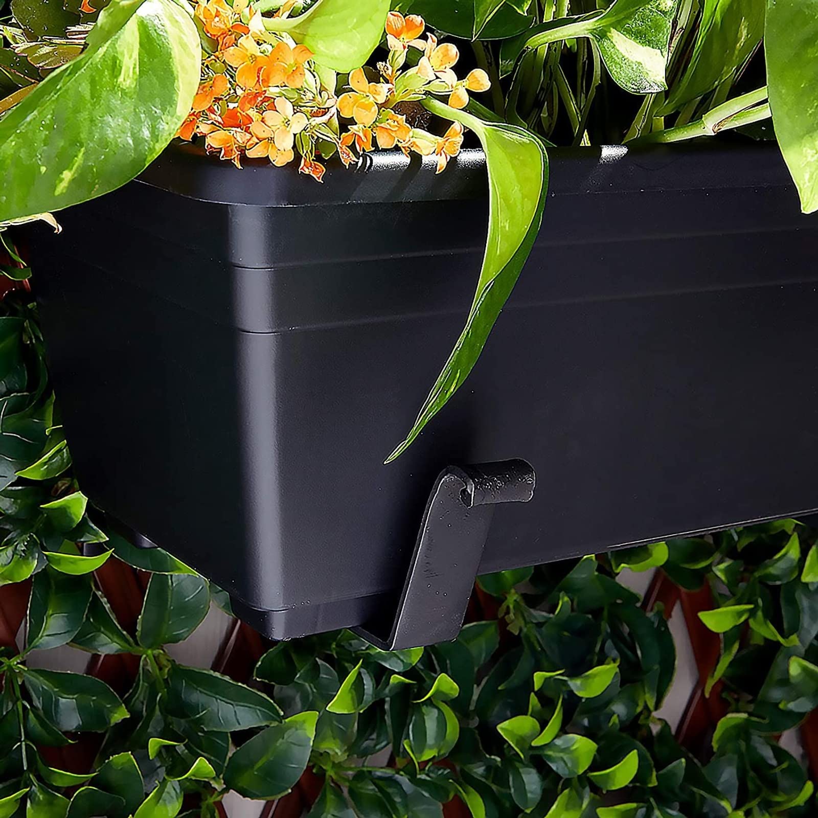 Farmlyn Creek 4 Pack Black Window Box Brackets - Heavy Duty Flower Pot Hangers for Railings, Fence, Balcony - Perfect for Outdoor Garden Decor & Home Improvement Projects