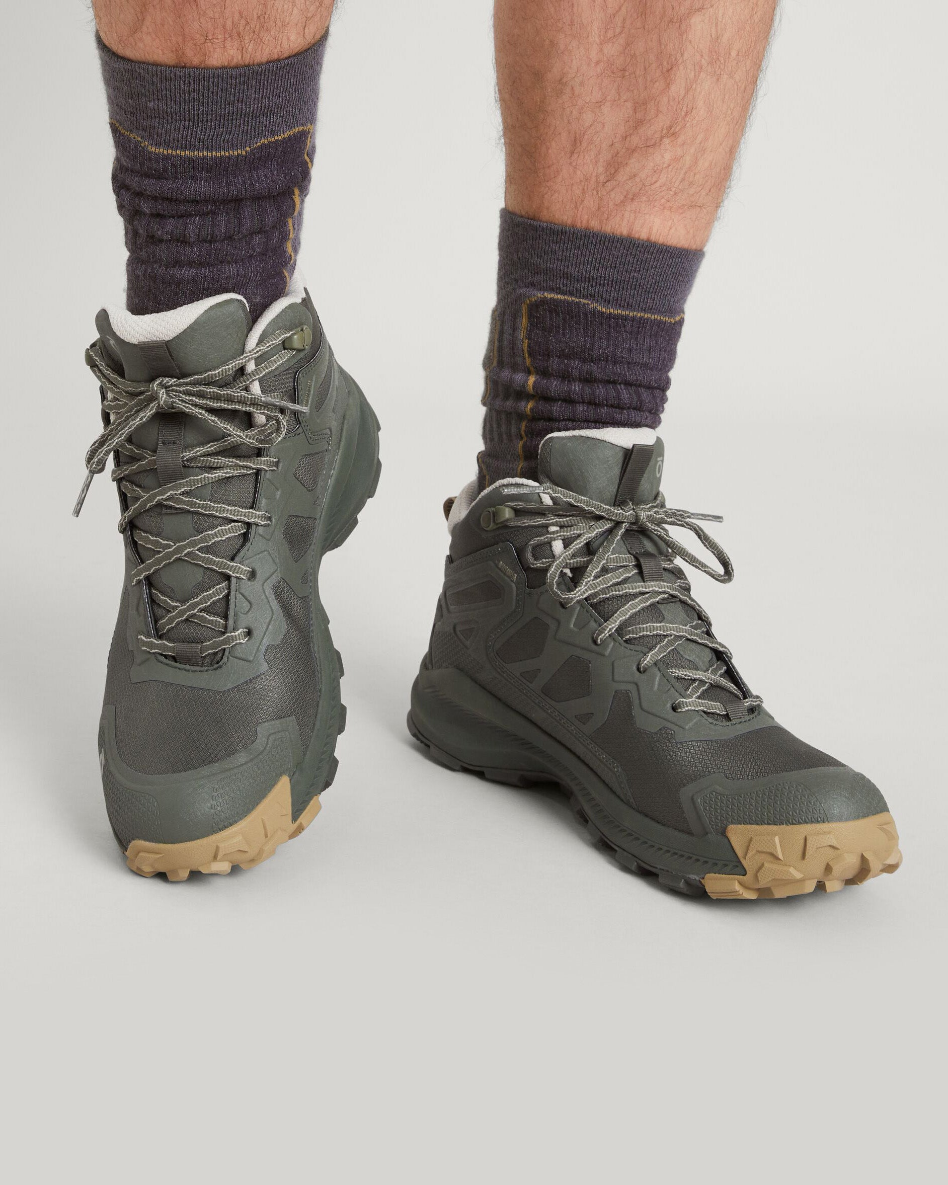 Oboz Katabatic Waterproof Mid Hiking Boots for Men - Durable Evergreen Outdoor Boots for Hiking, Trekking & Mountain Adventures