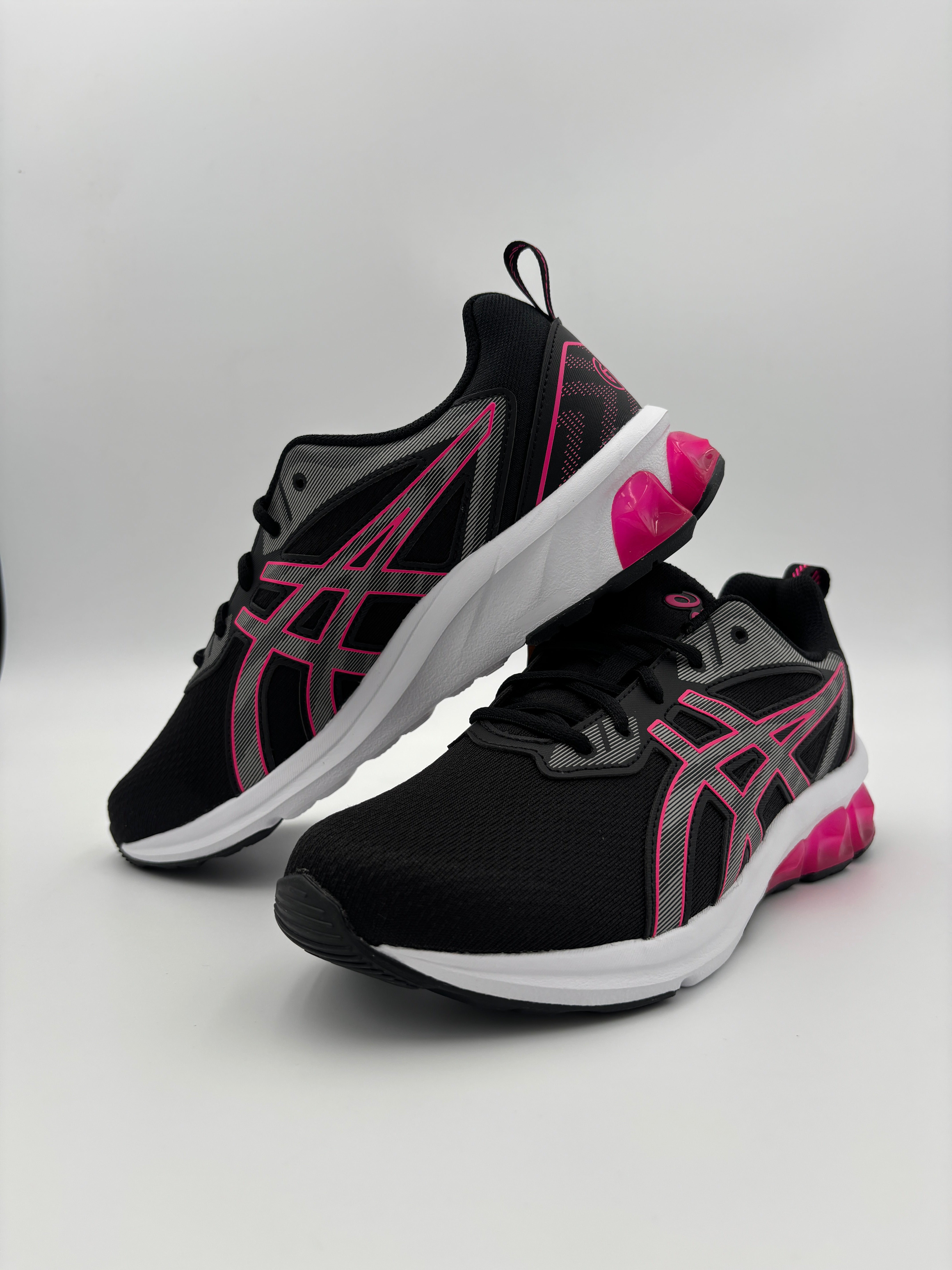 ASICS Kids GEL-QUANTUM 90 GS Running Shoes for Boys & Girls - Lightweight Black/Pink Sneakers for School, Sports & Daily Activities