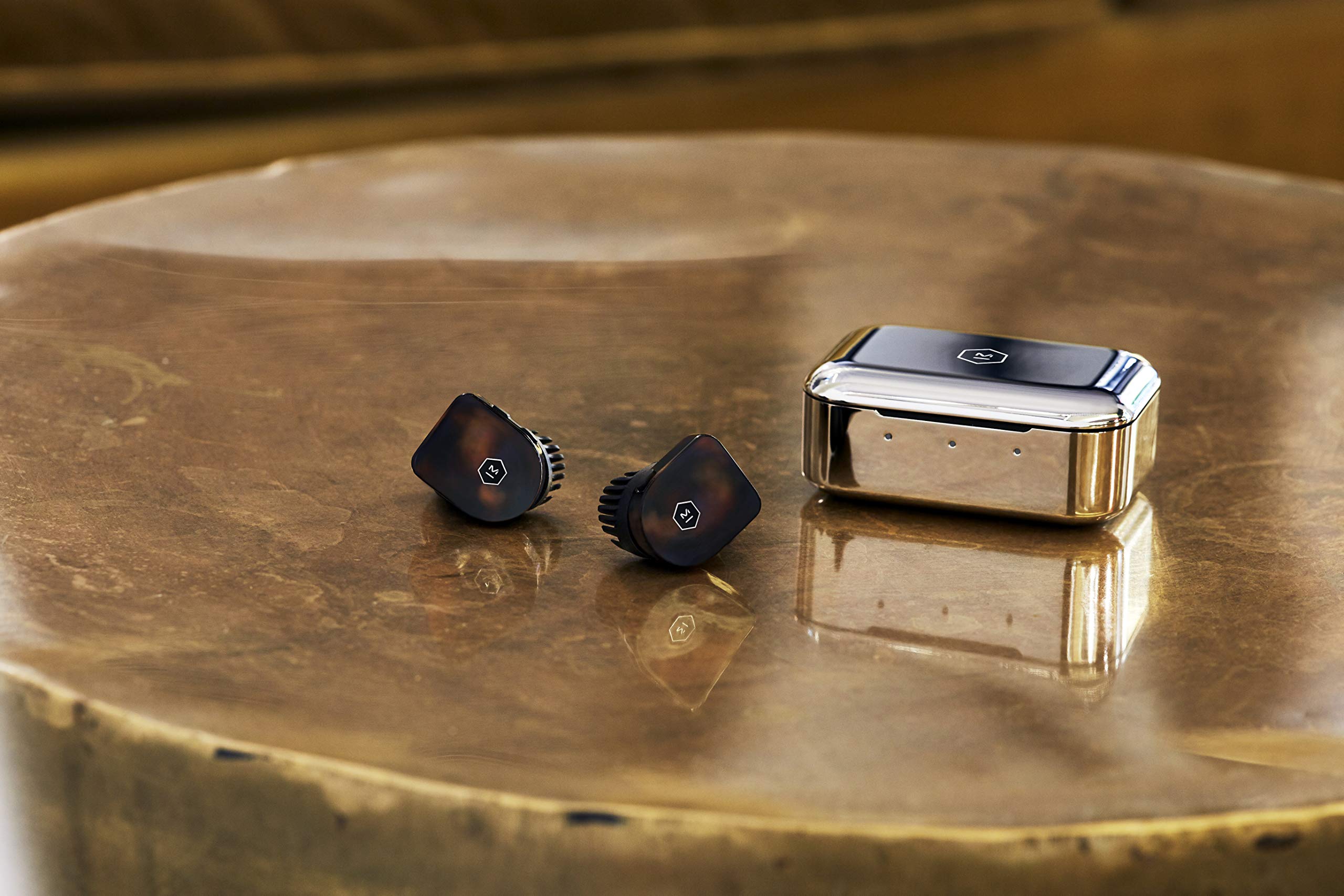 Master & Dynamic MW07TS True Wireless Earbuds - Bluetooth 5.0 Noise Isolating Headphones with Premium Sound, Lightweight Comfort & Tortoiseshell Design - Perfect for Commuting, Workouts & Travel