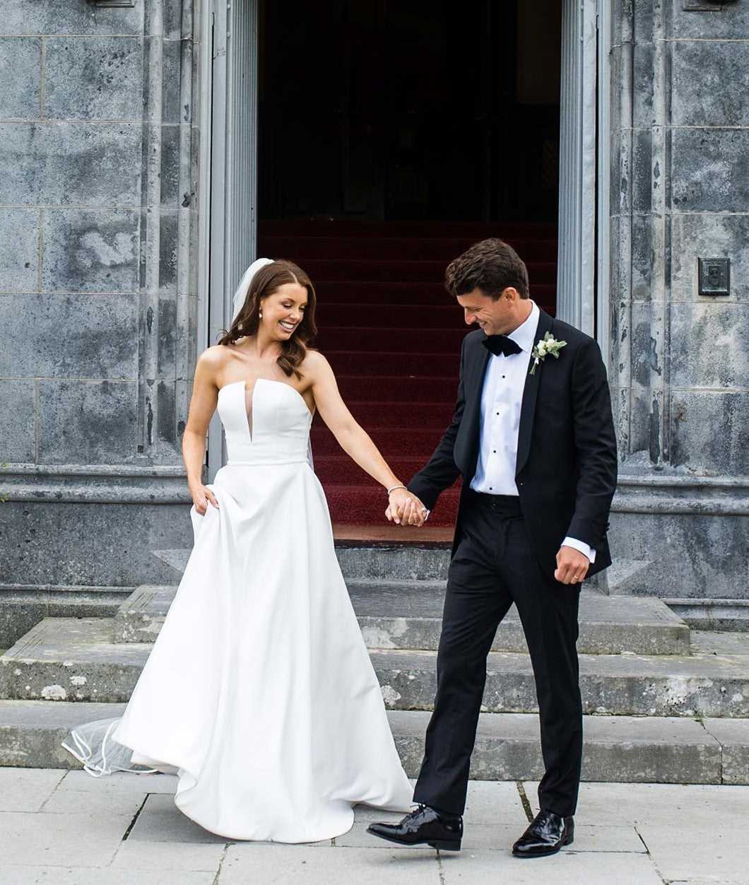 Paloma Blanca 4888 Wedding Gown - Elegant Lace Bridal Dress for Bride - Perfect for Church Ceremony & Beach Weddings