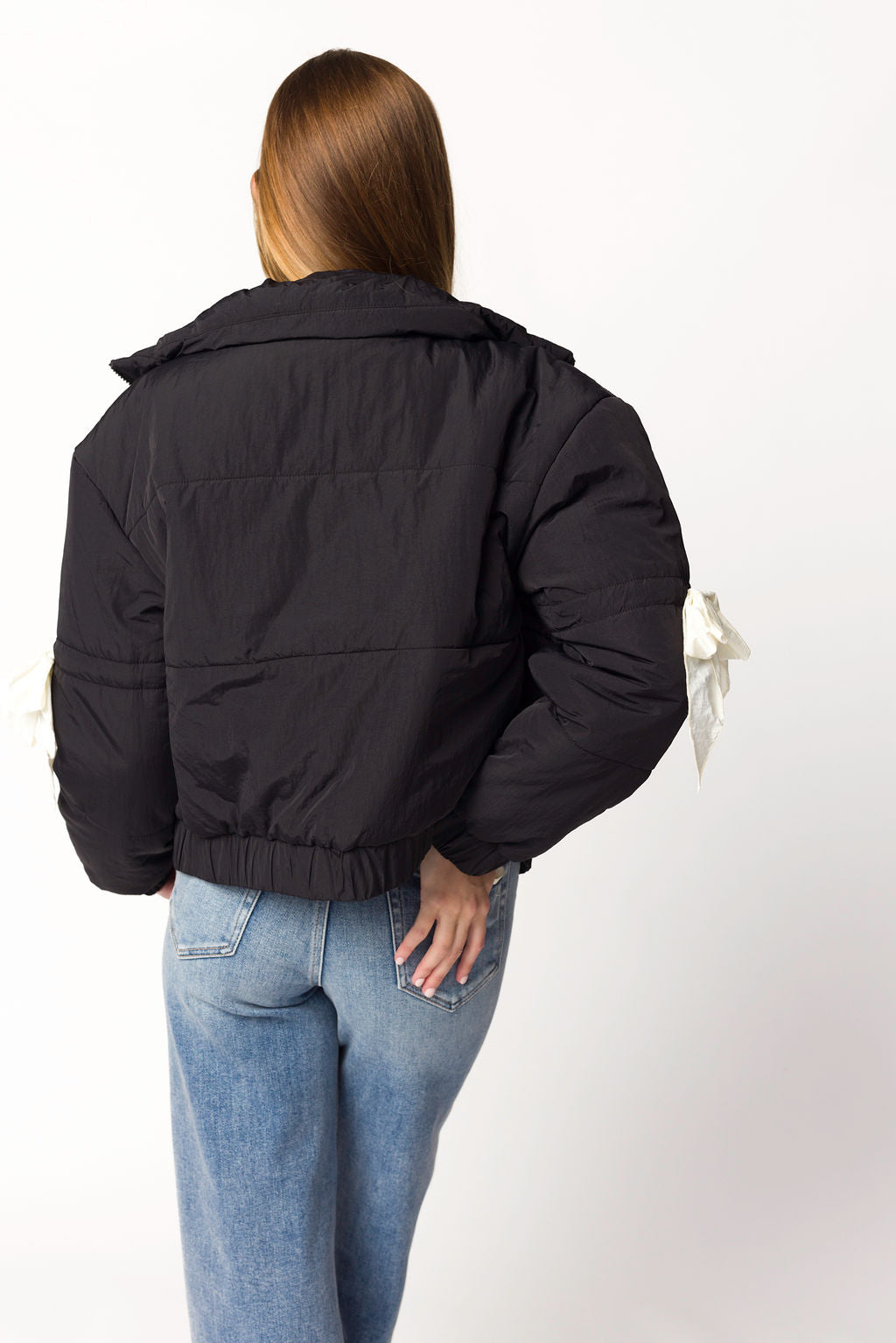 Andy Bow Cropped Puffer Jacket Women's Winter Coat - Lightweight Quilted Jacket with Hood, Waterproof Windbreaker for Outdoor Activities, Hiking & Travel | Black