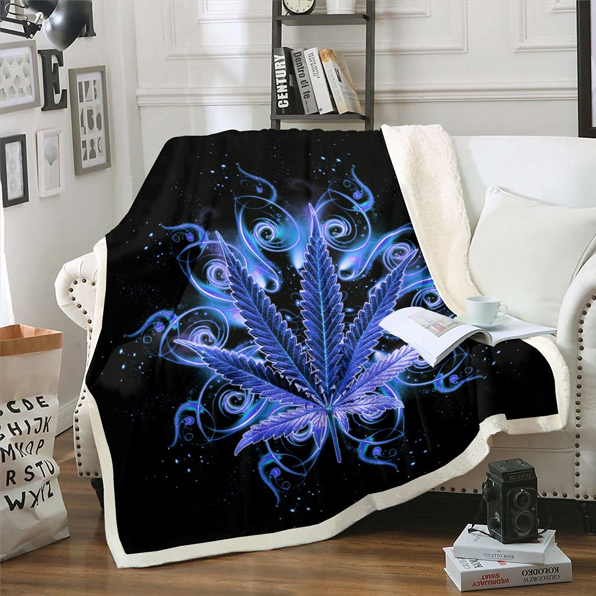 **Premium Cannabis Leaf Sherpa Fleece Throw Blanket - Soft Plush Bohemian Trippy Design for Bed, Sofa & Couch - Blue Twin Size 60