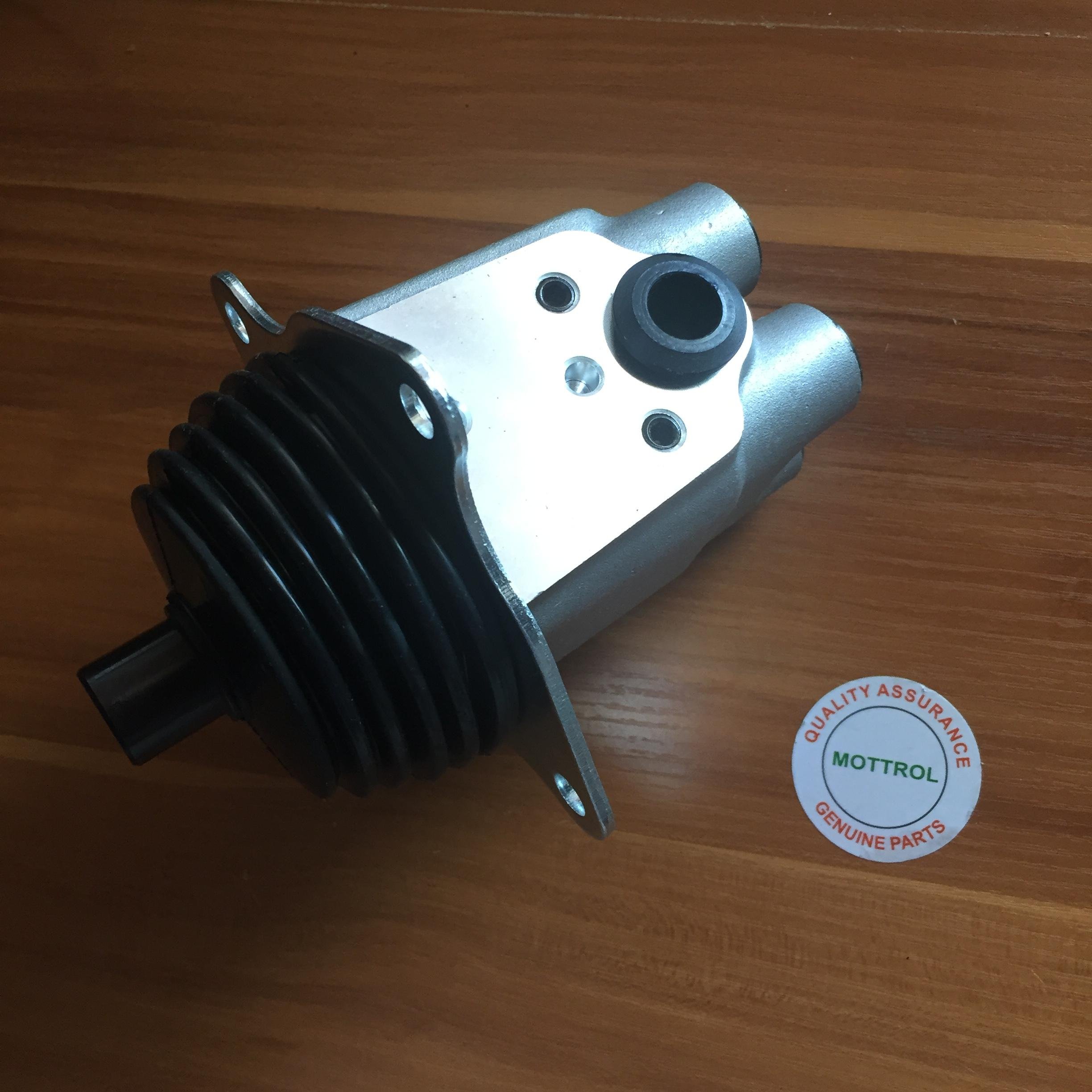 2 PCS R+L 702-16-03530 Pilot Valve Replacement for Komatsu PC100-6 PC120-6 PC130-6 PC130-7 Excavators - Heavy Duty Hydraulic Control Valve for Construction Equipment Maintenance