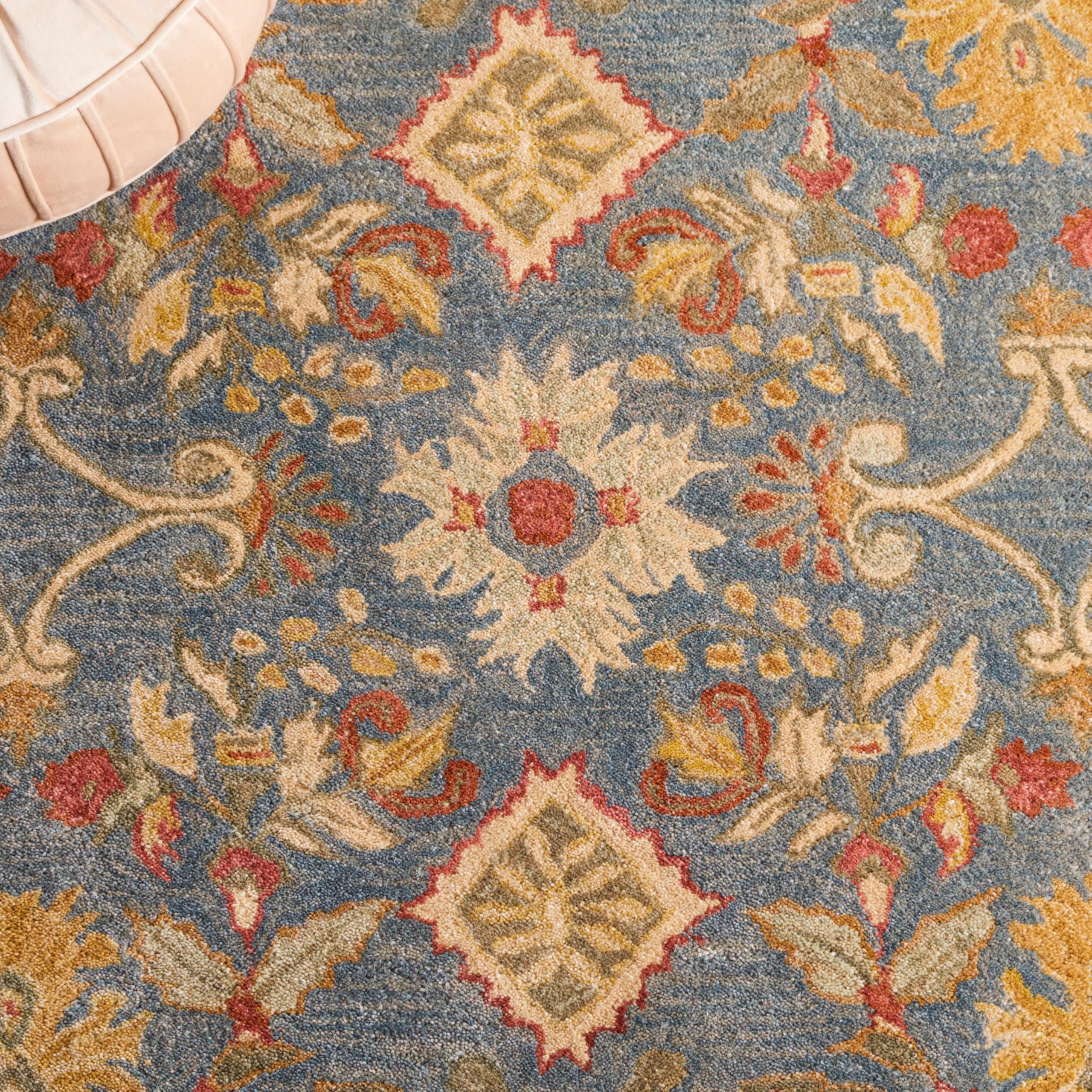 SAFAVIEH Anatolia Collection Handmade Traditional Oriental Wool Area Rug - 5' x 8', Light Blue & Ivory, Non-Slip & Durable for High Traffic Areas - Perfect for Living Room, Bedroom, Office & Dining Room Decor (AN544D)