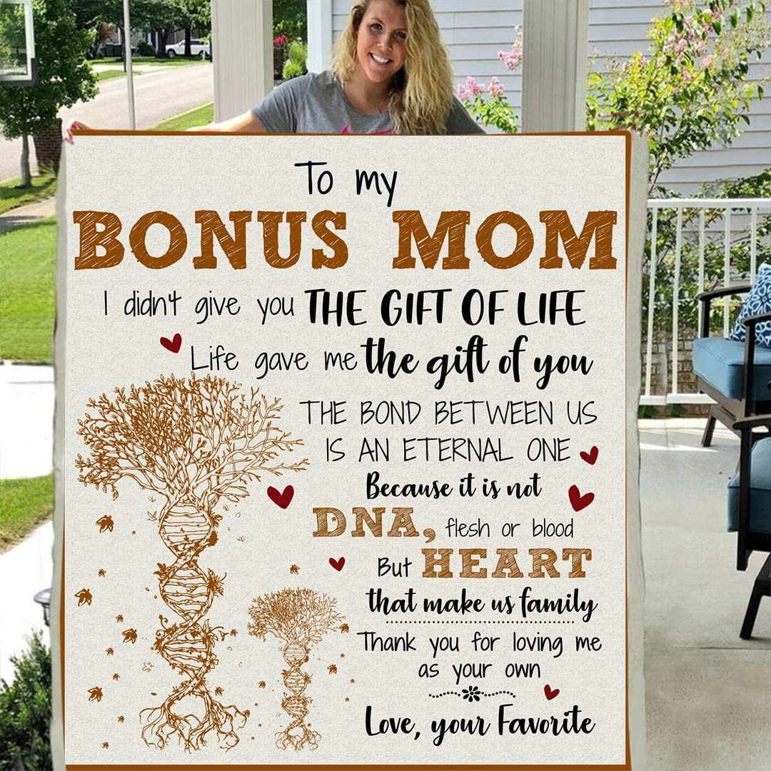 Custom Name Sherpa Blanket for Bonus Mom - Cozy Gift from Daughter/Son - Home & Gifting