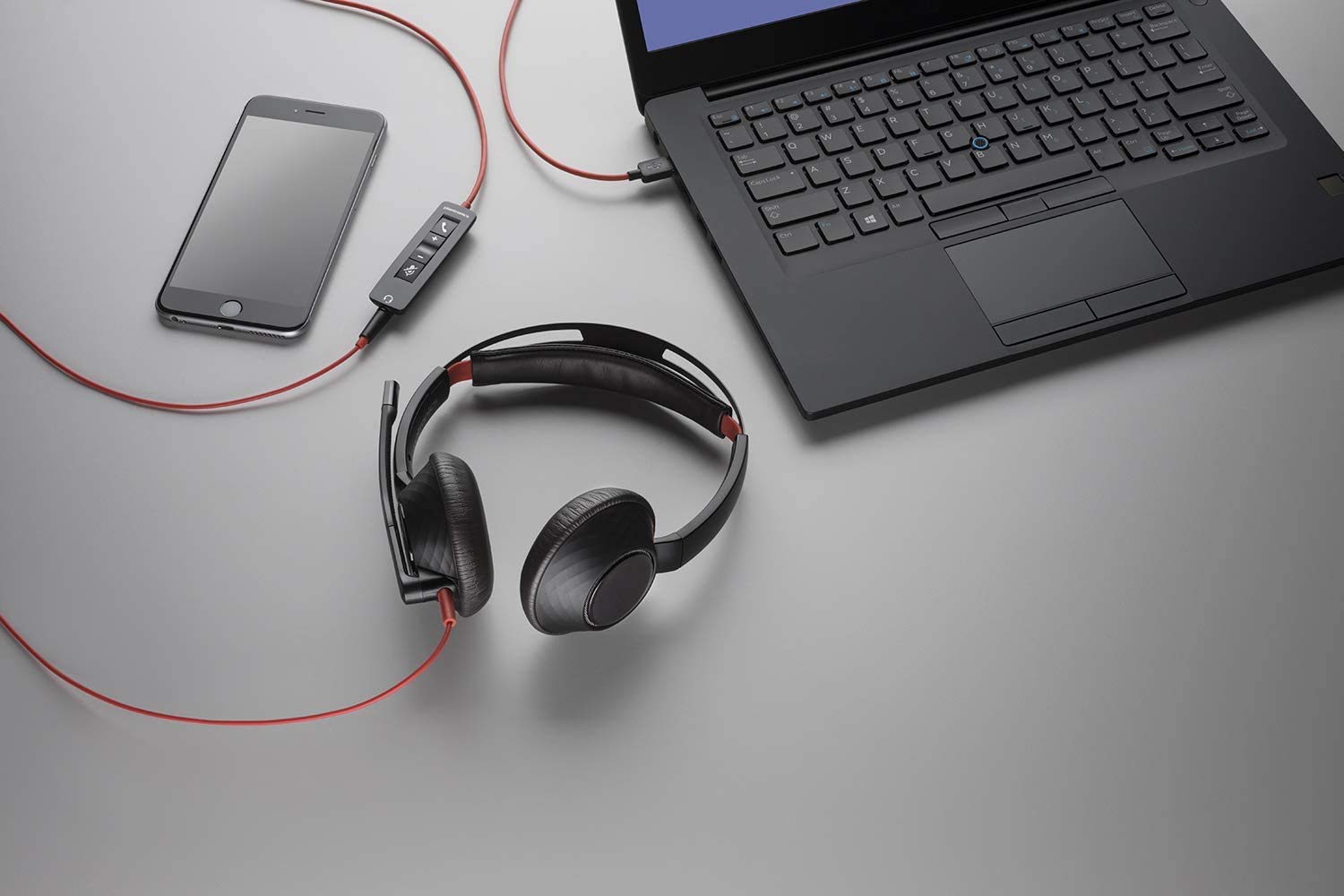 Plantronics Blackwire C5220 Stereo USB-C PC Headset with Noise-Canceling Mic - 207586-01 | Comfortable Office Headphones for Video Calls, Remote Work & Online Meetings